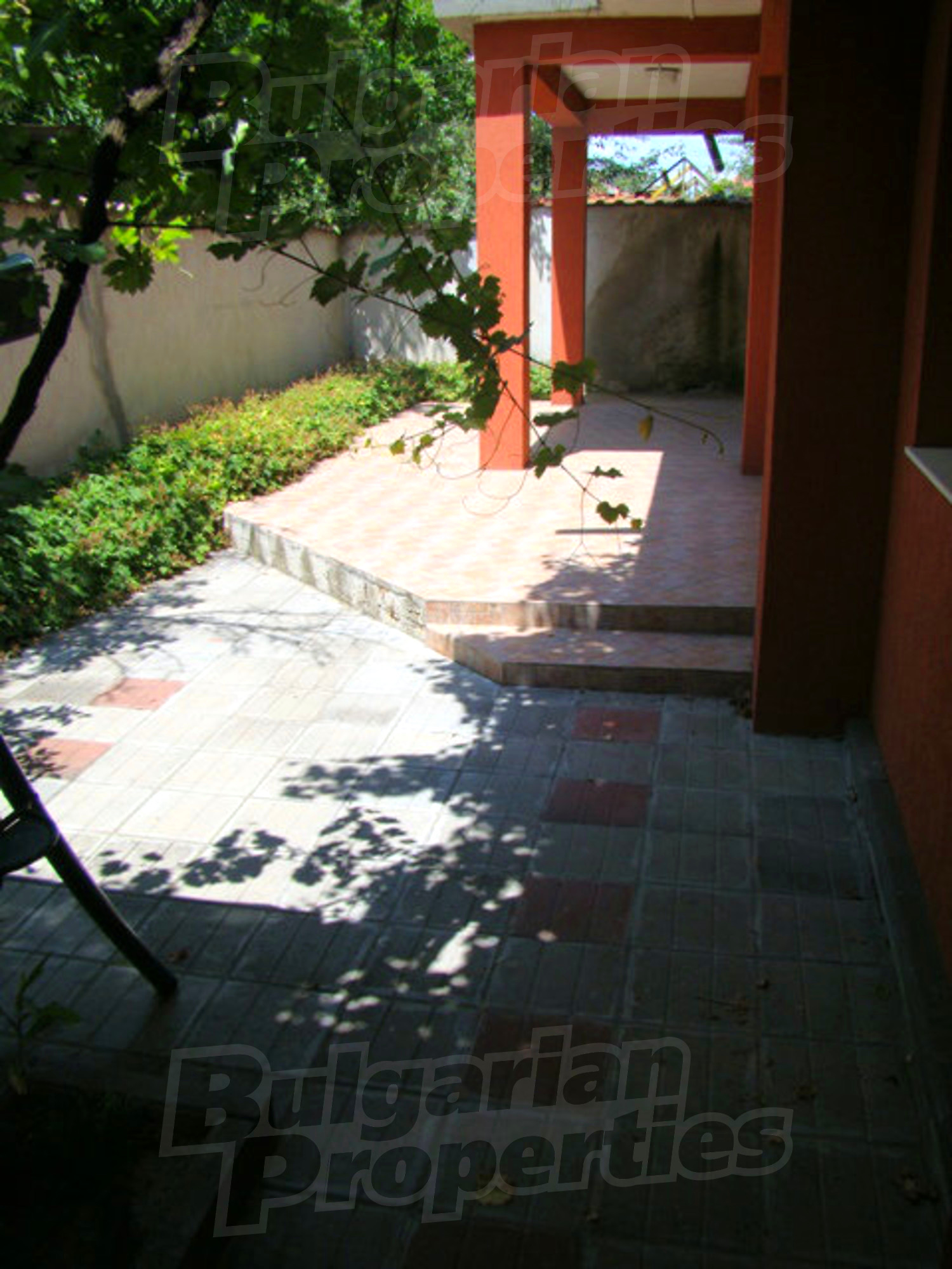Gallery Picture 13