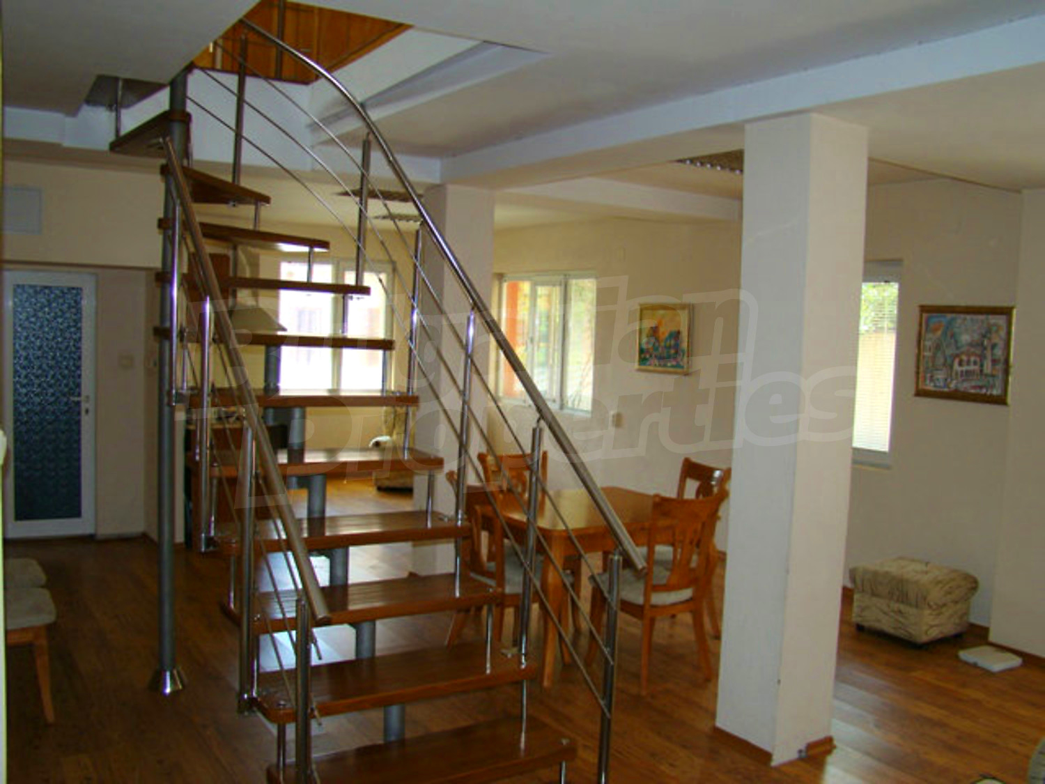 Gallery Picture 38