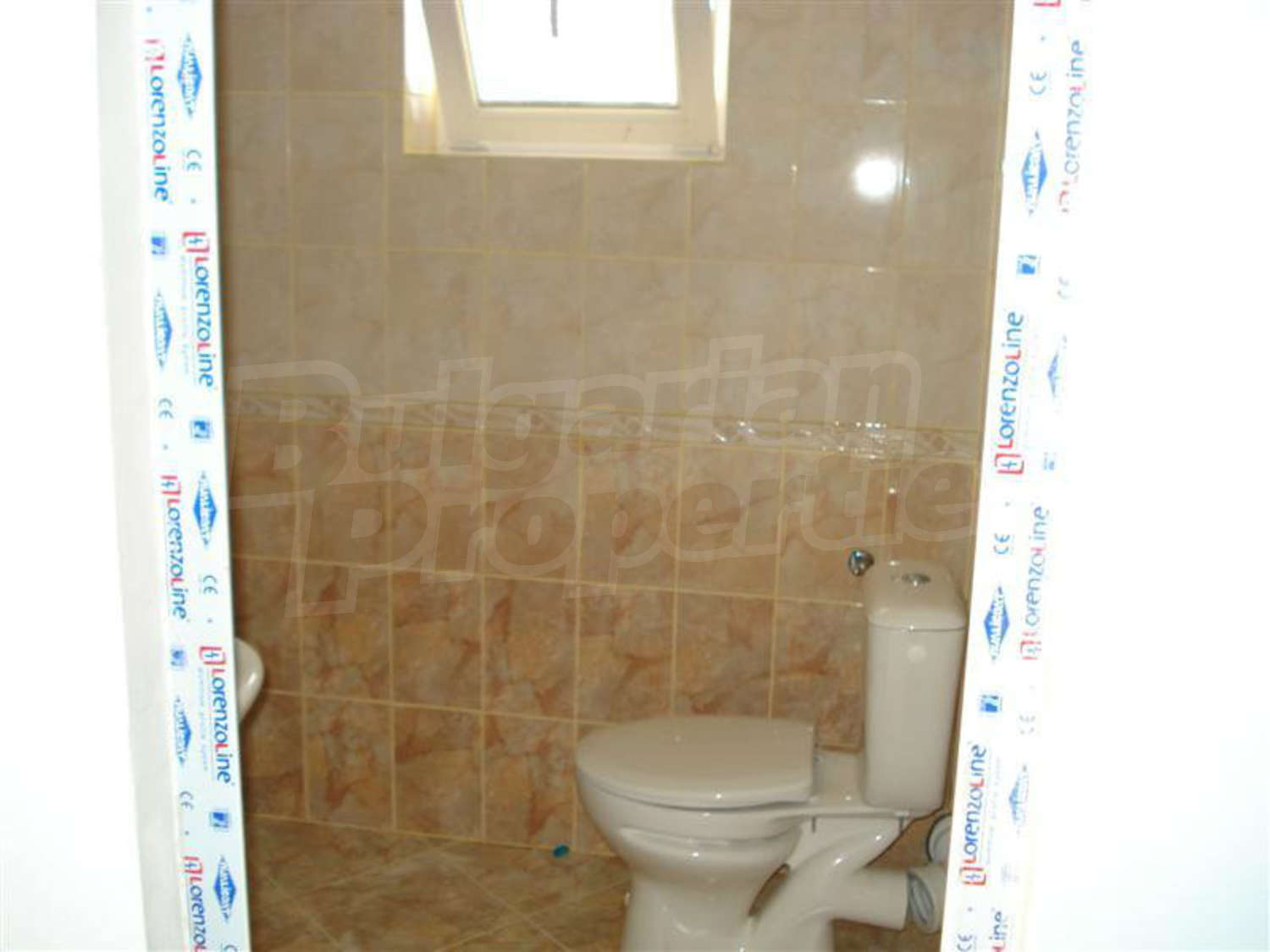 Gallery Picture 30