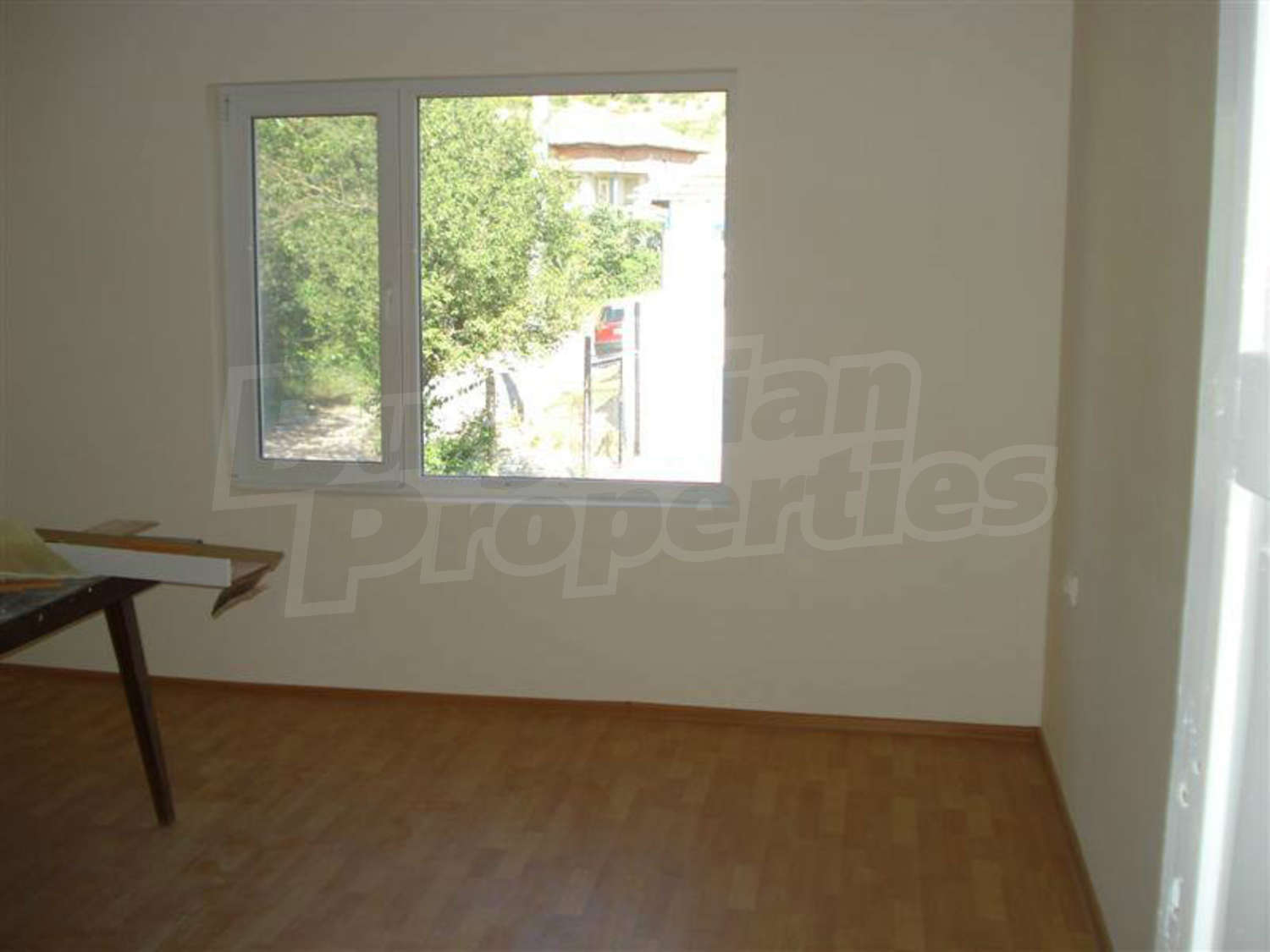 Gallery Picture 35