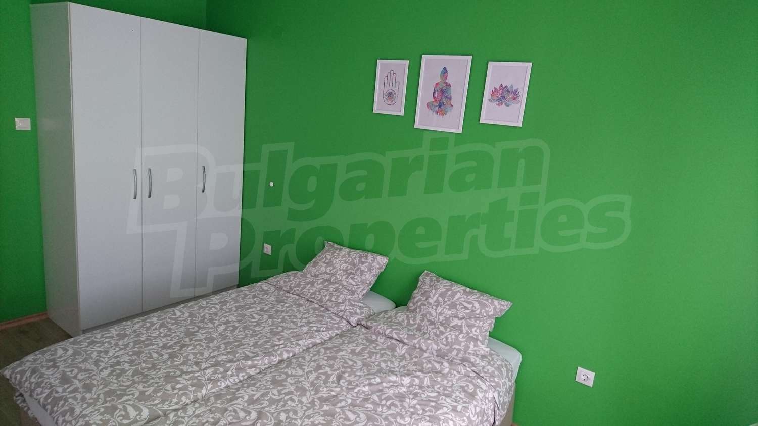 Gallery Picture 2