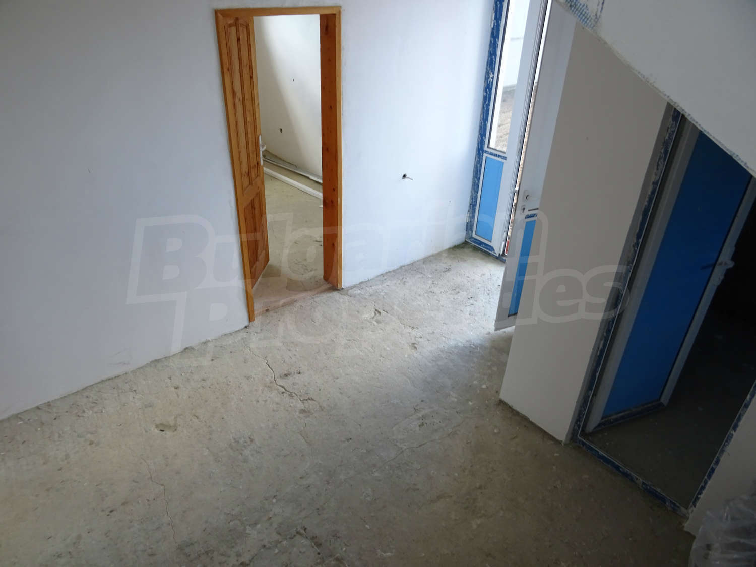 Gallery Picture 10