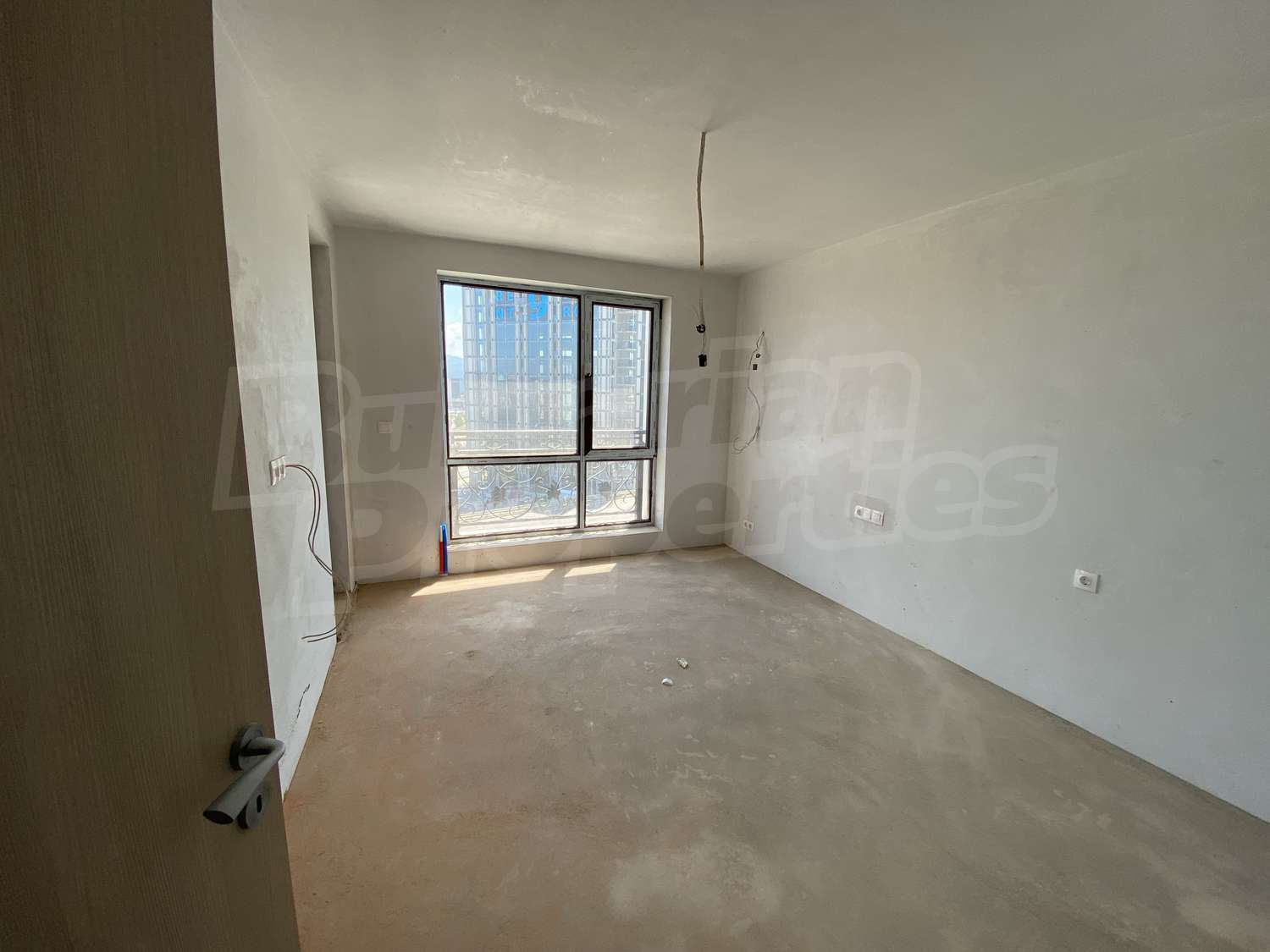 Gallery Picture 6