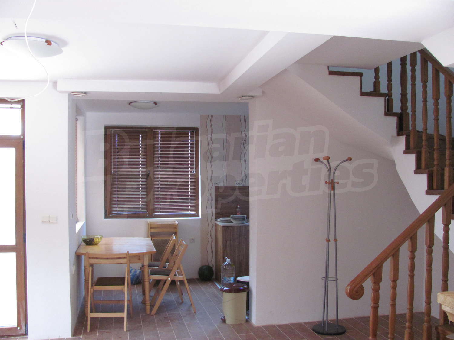 Gallery Picture 17