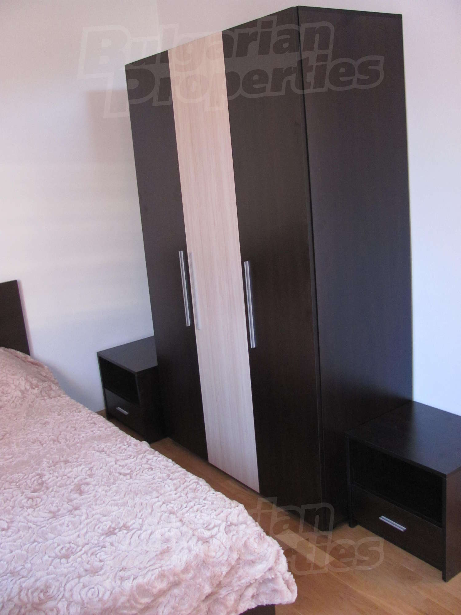 Gallery Picture 19