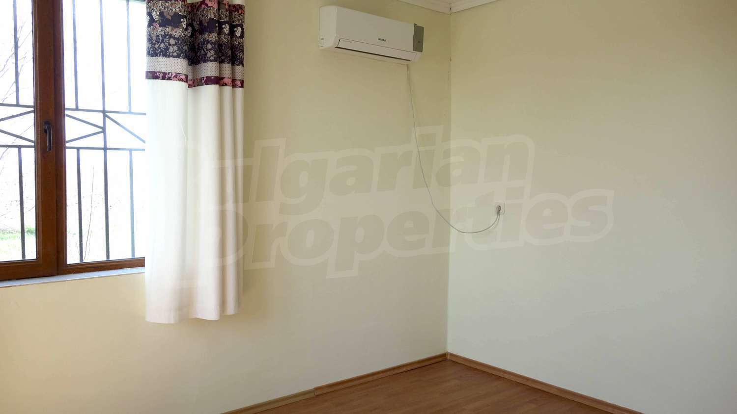 Gallery Picture 20