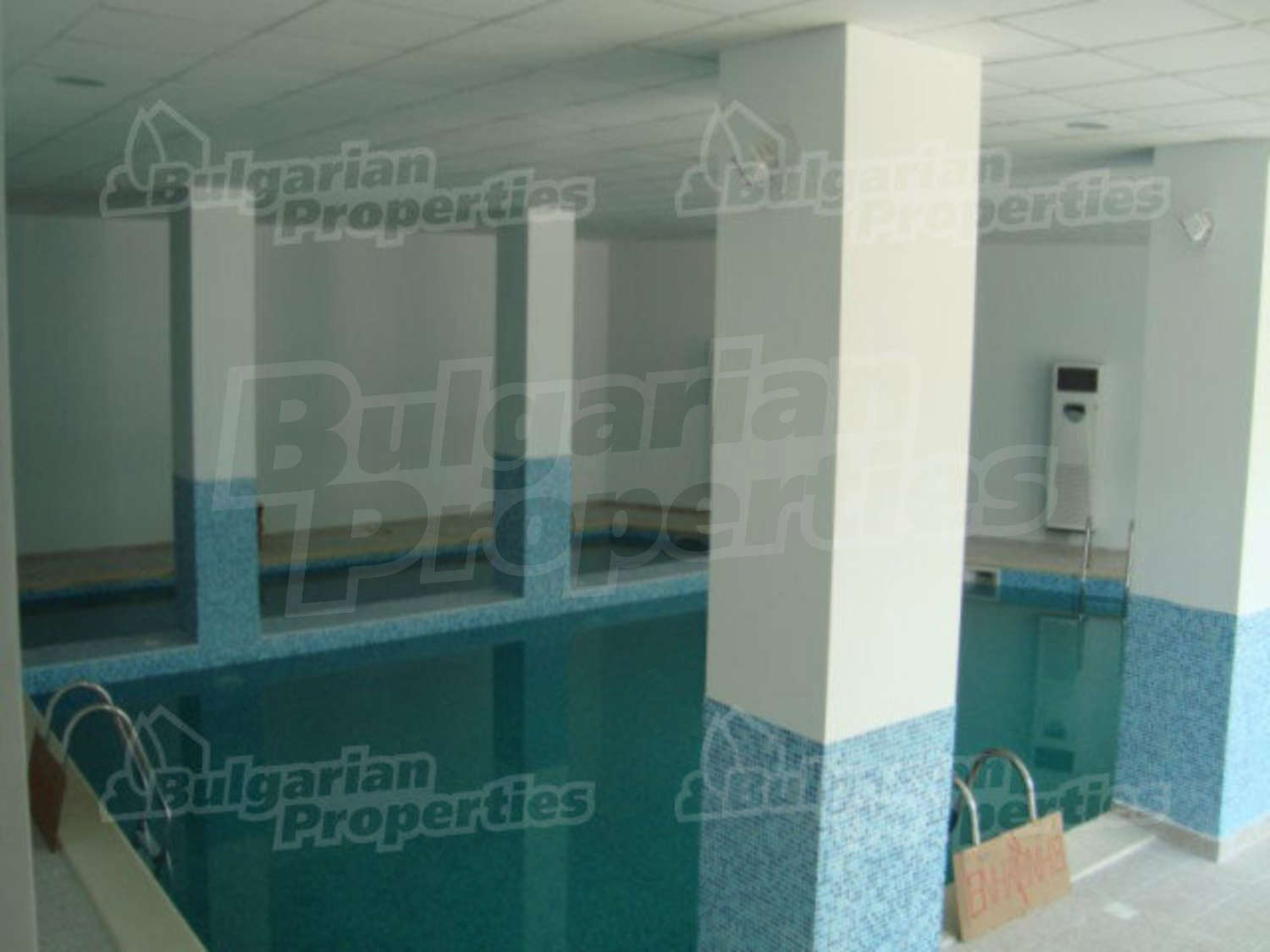 Gallery Picture 16