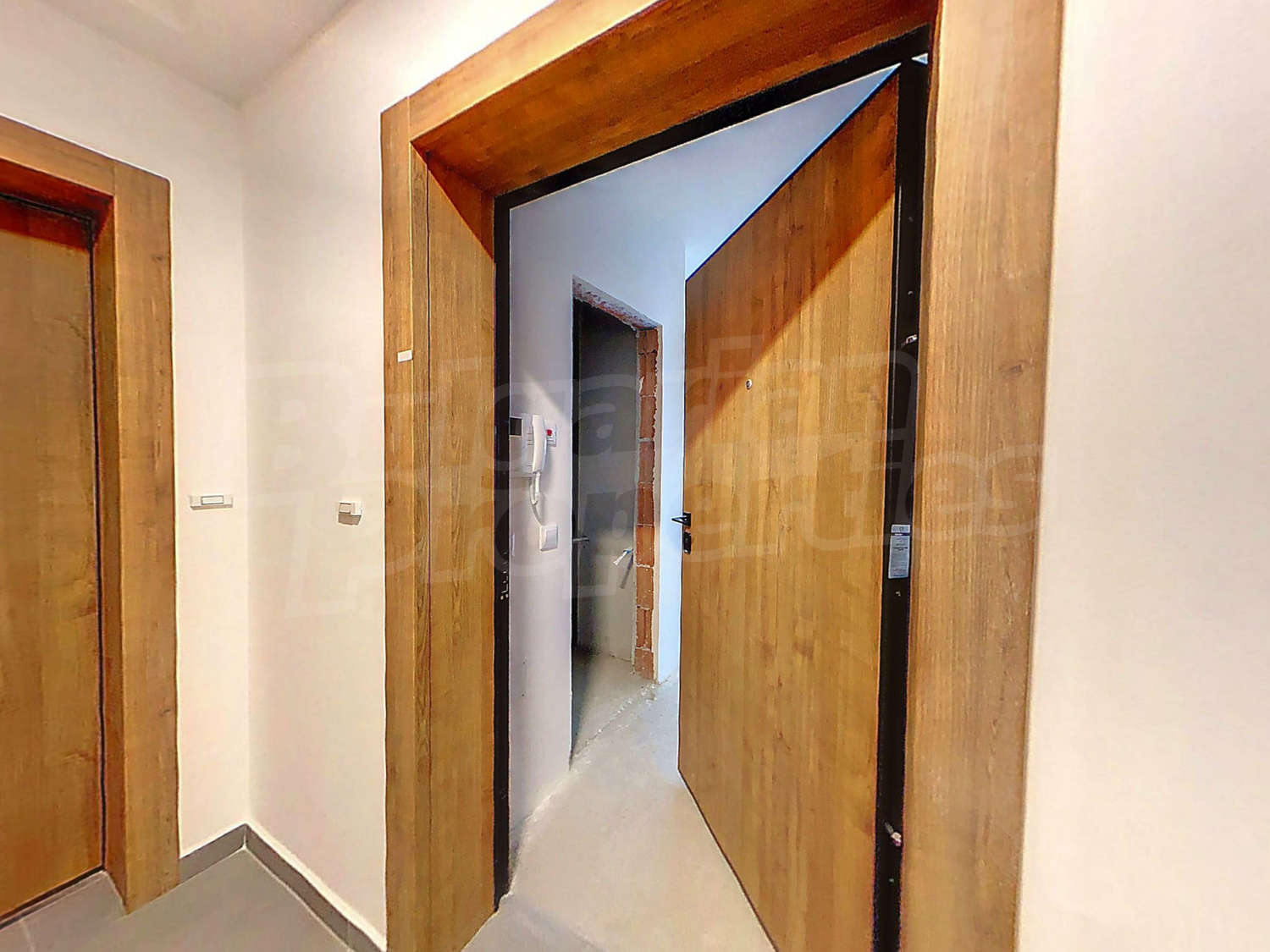 Gallery Picture 14