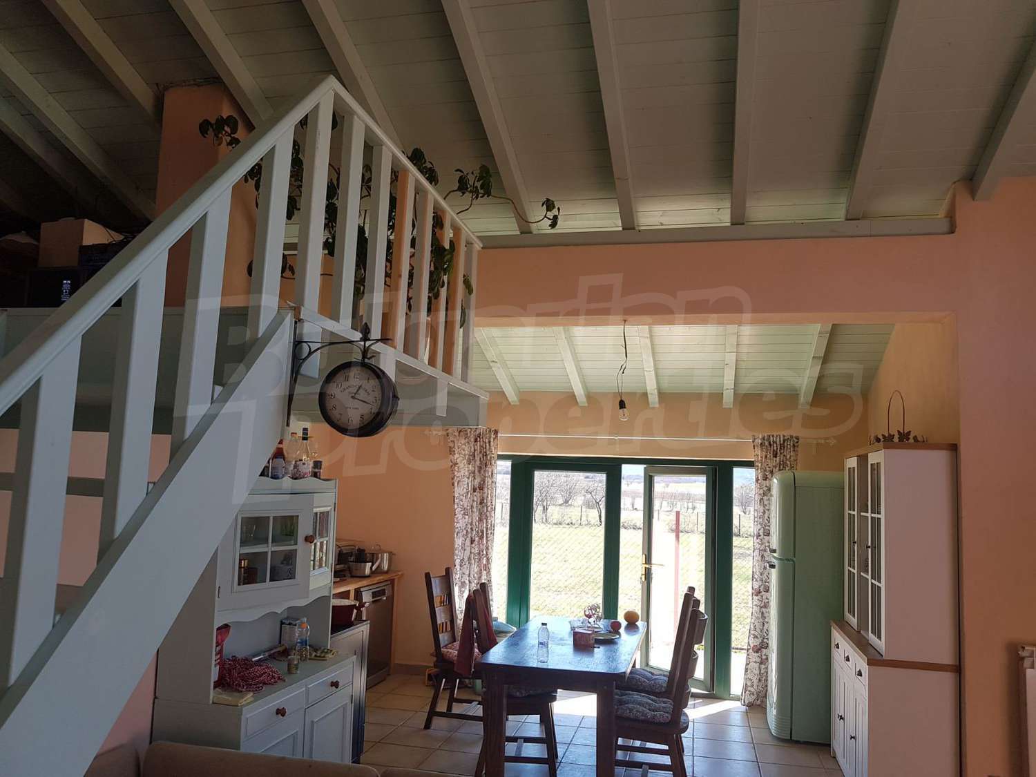 Gallery Picture 6
