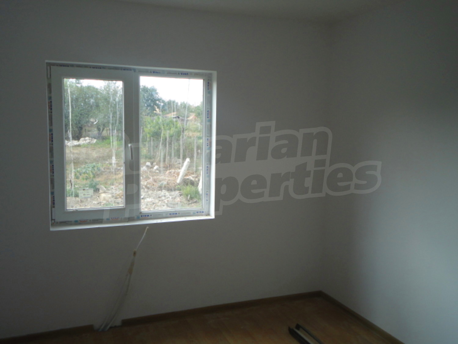 Gallery Picture 12