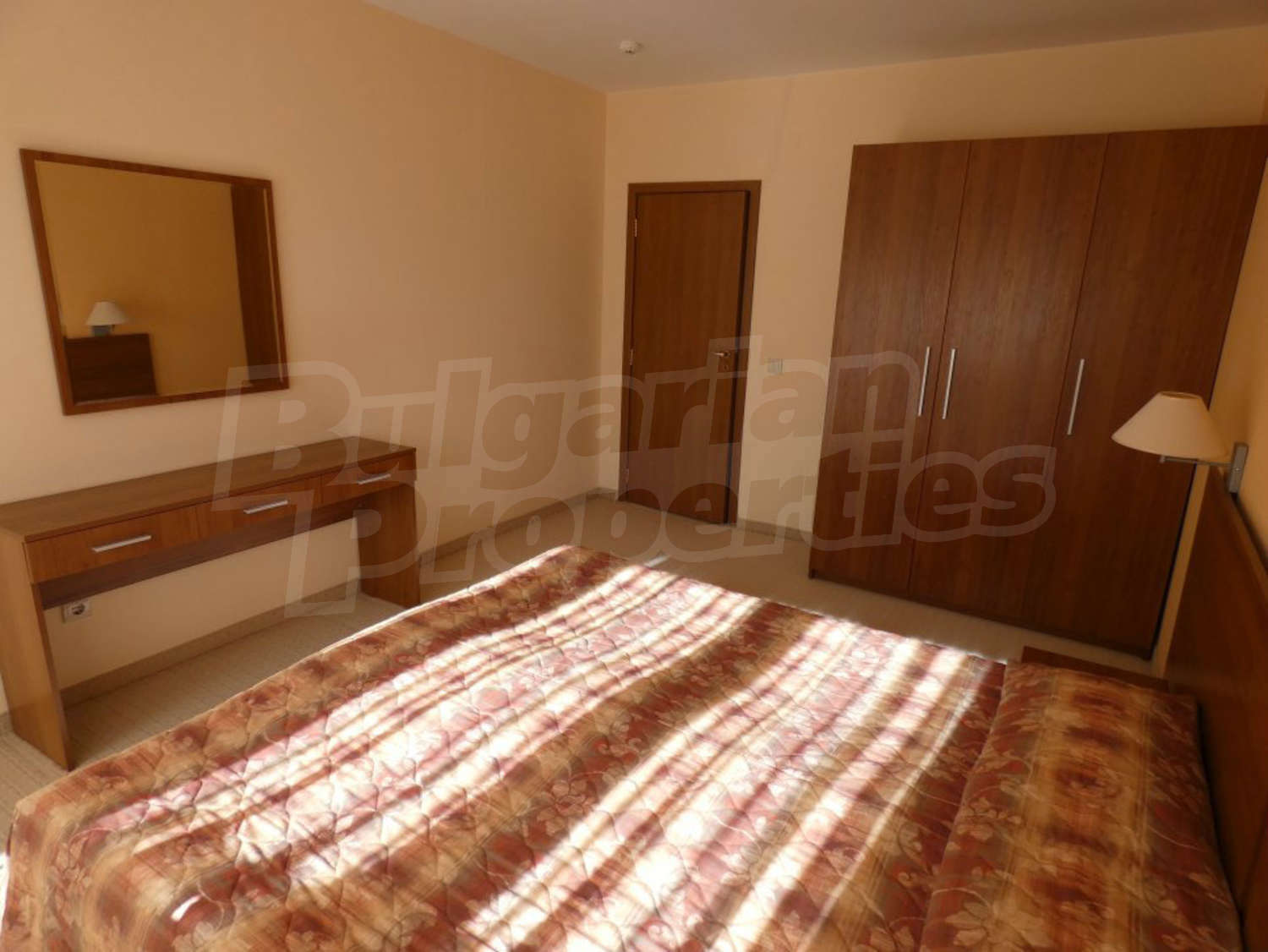 Gallery Picture 17