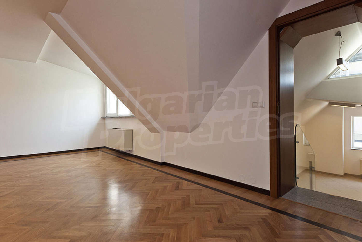 Gallery Picture 7