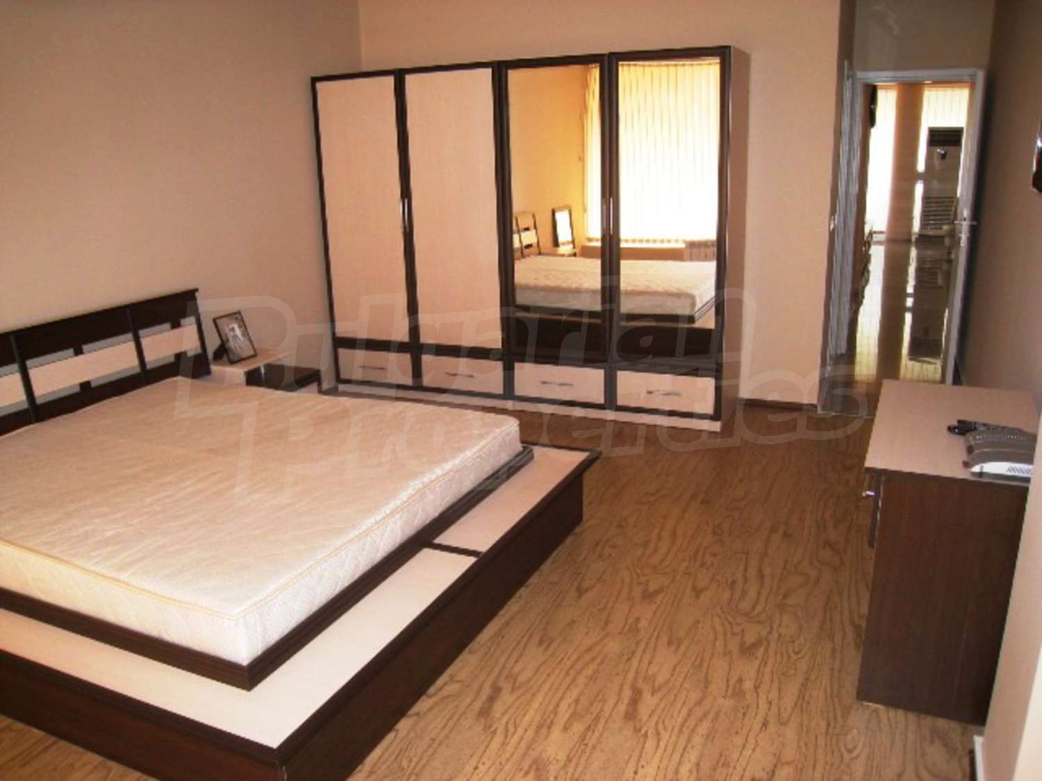 Gallery Picture 18