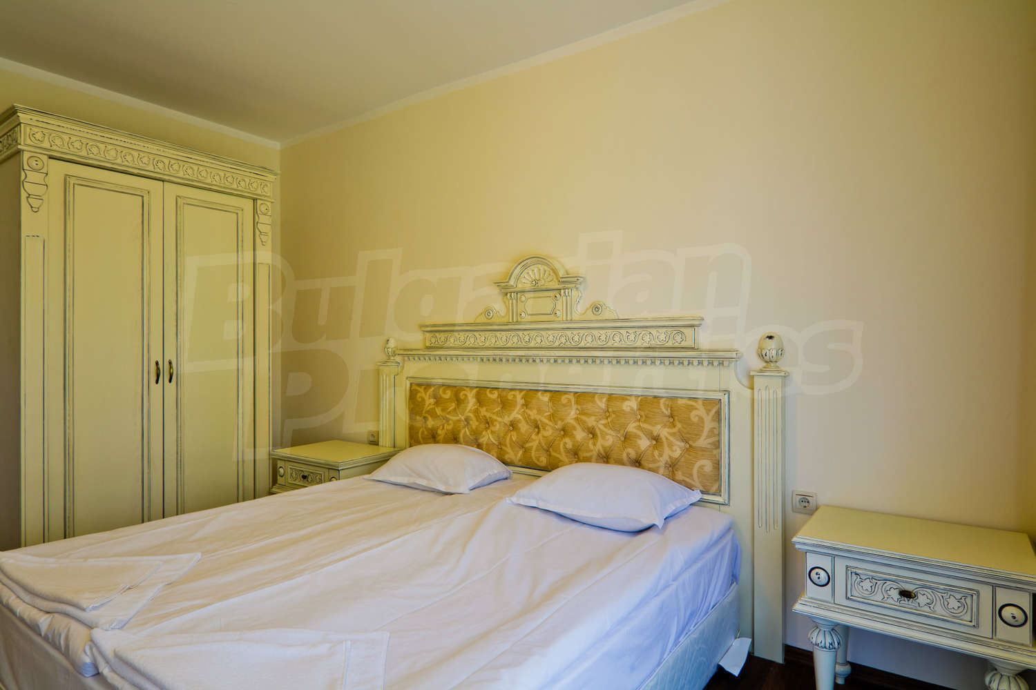 Gallery Picture 16