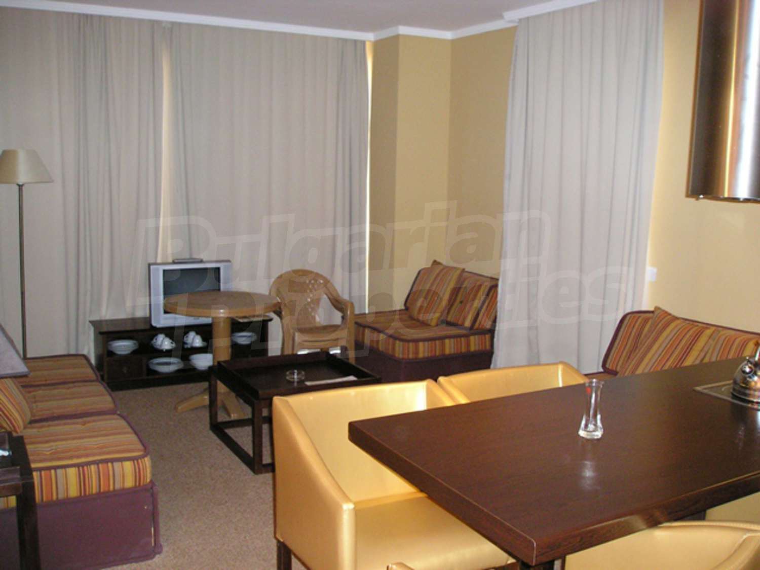 Gallery Picture 8
