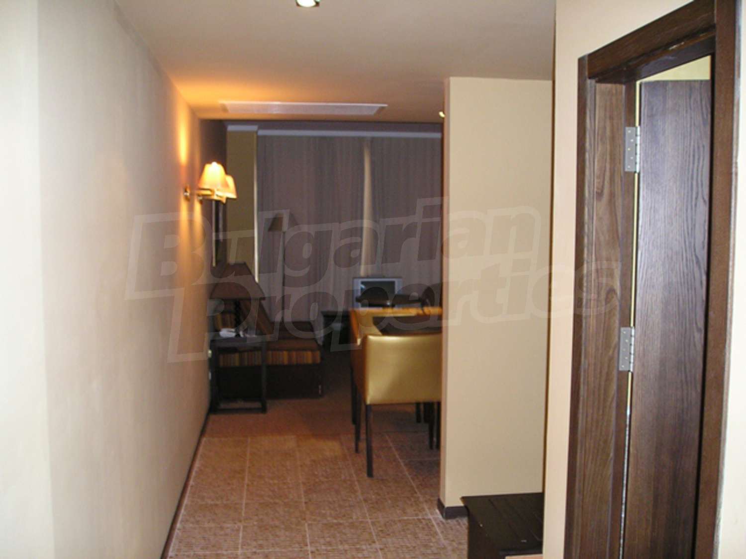 Gallery Picture 9