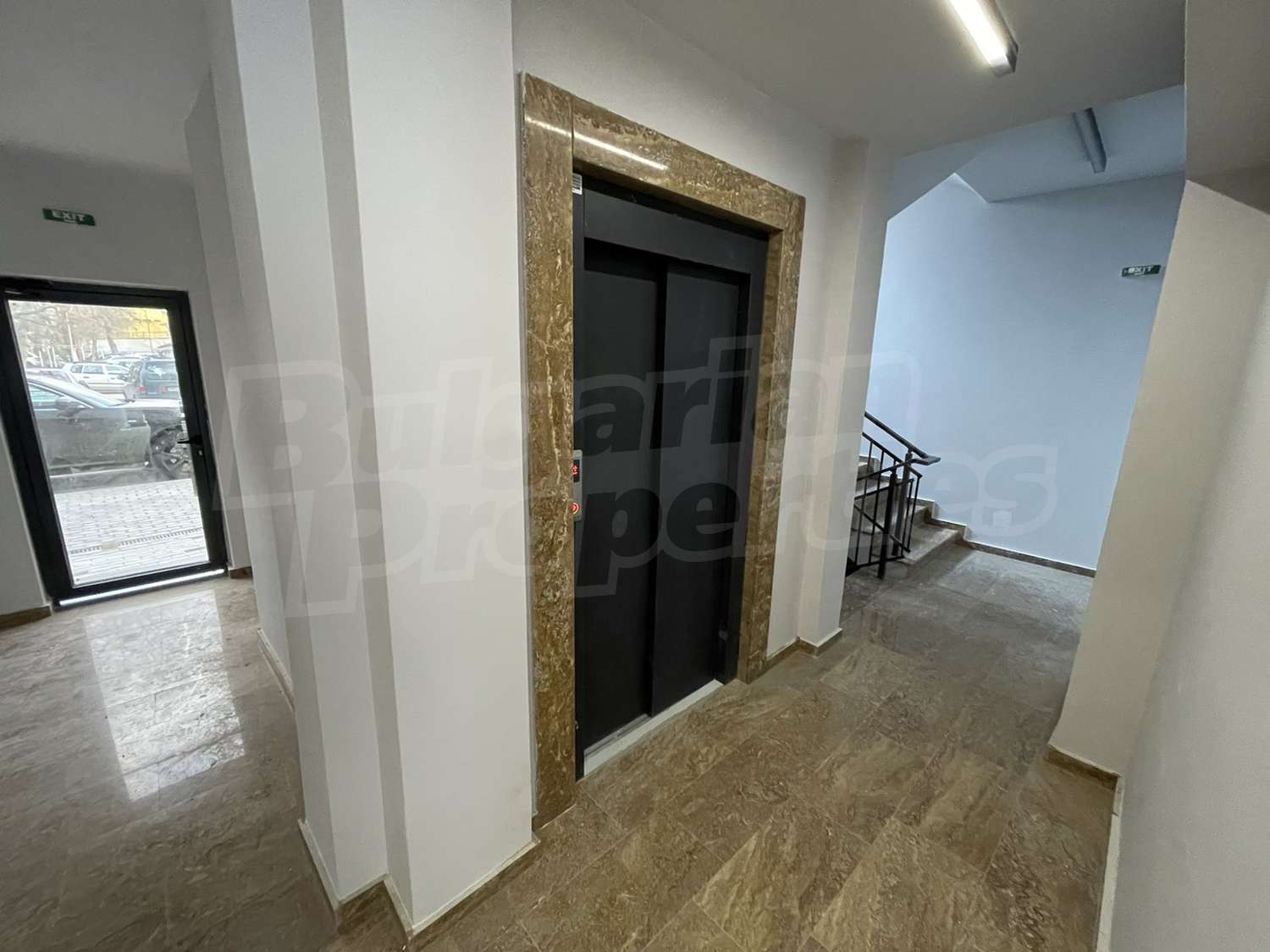 Gallery Picture 4