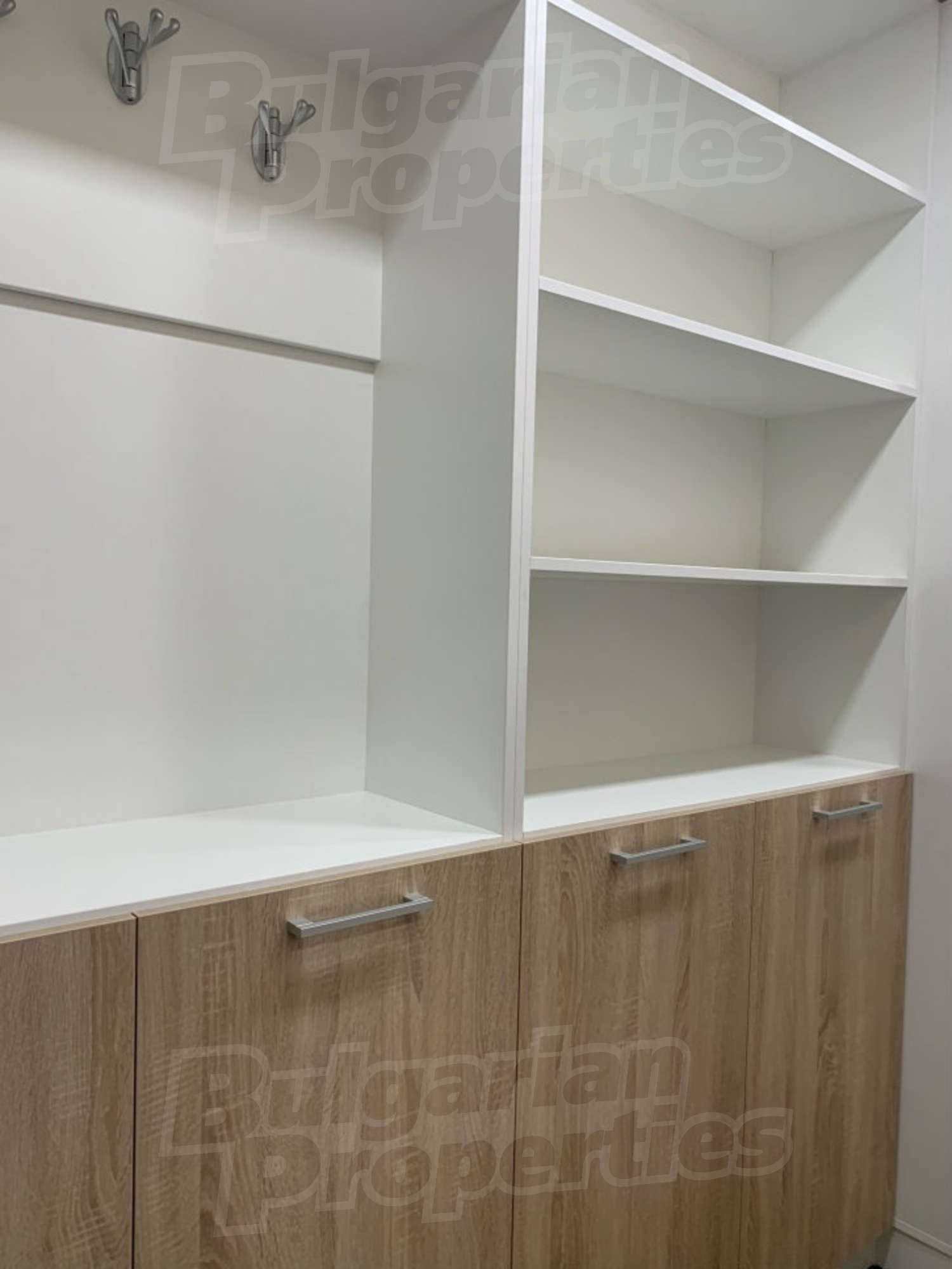 Gallery Picture 13