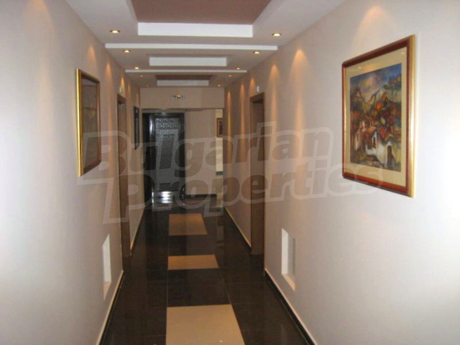 Gallery Picture 11