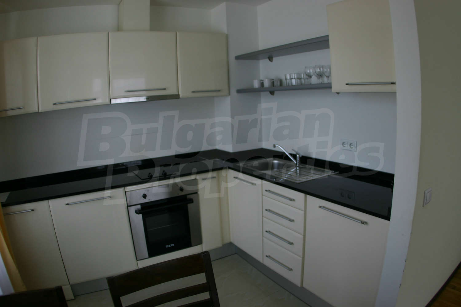Gallery Picture 9