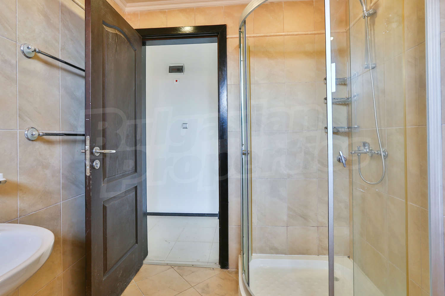 House for sale near Sunny Beach, Vilna zona, Bulgaria. Spacious two