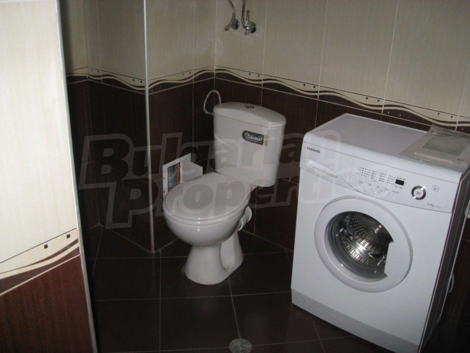 Gallery Picture 32