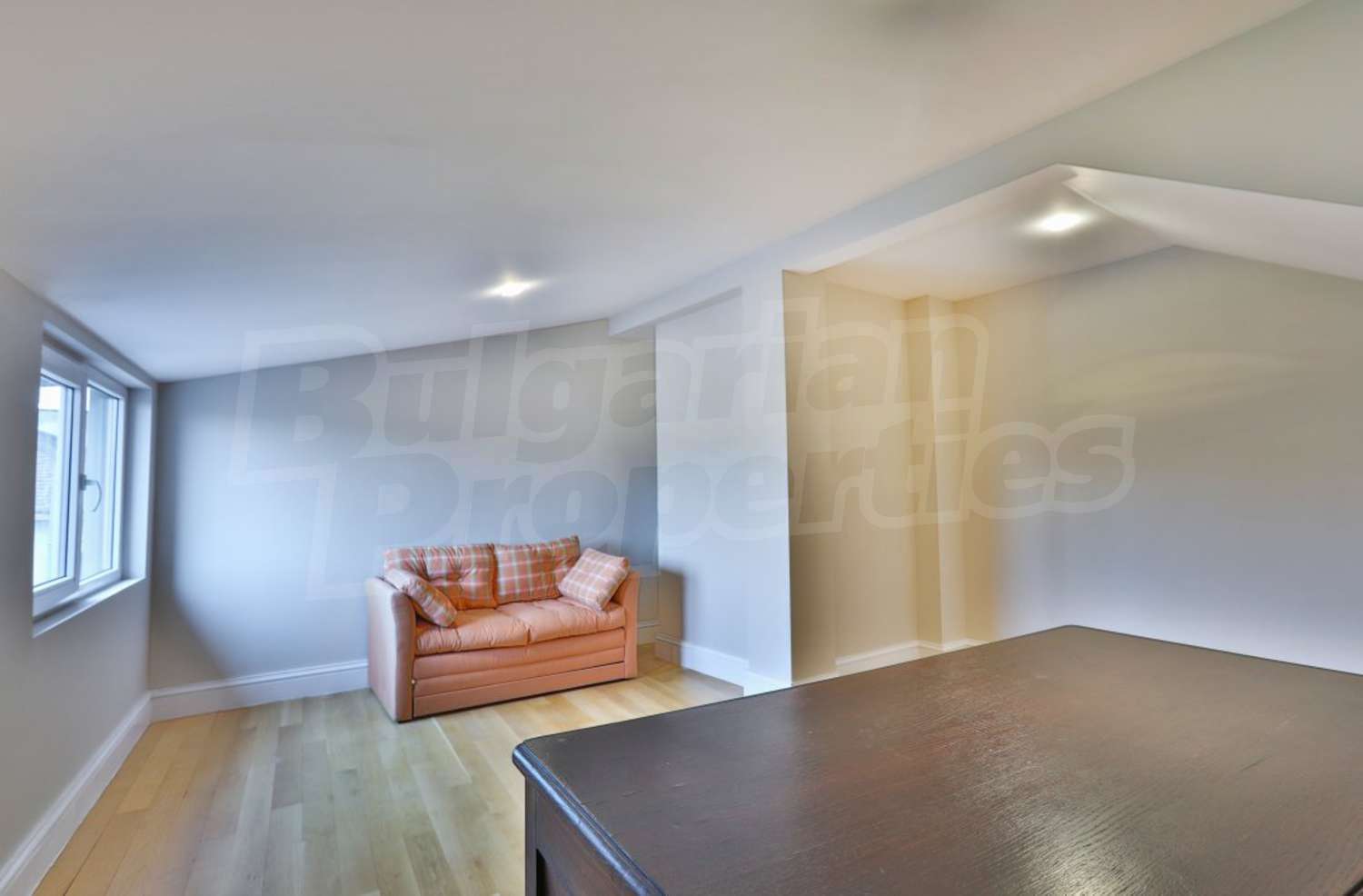 Gallery Picture 15