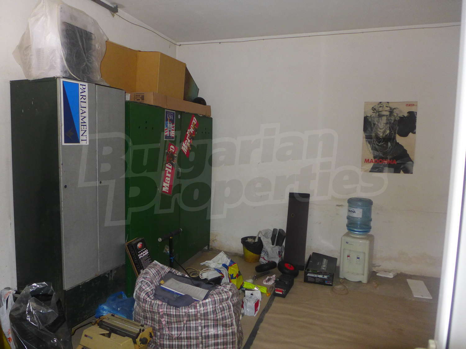 Gallery Picture 13
