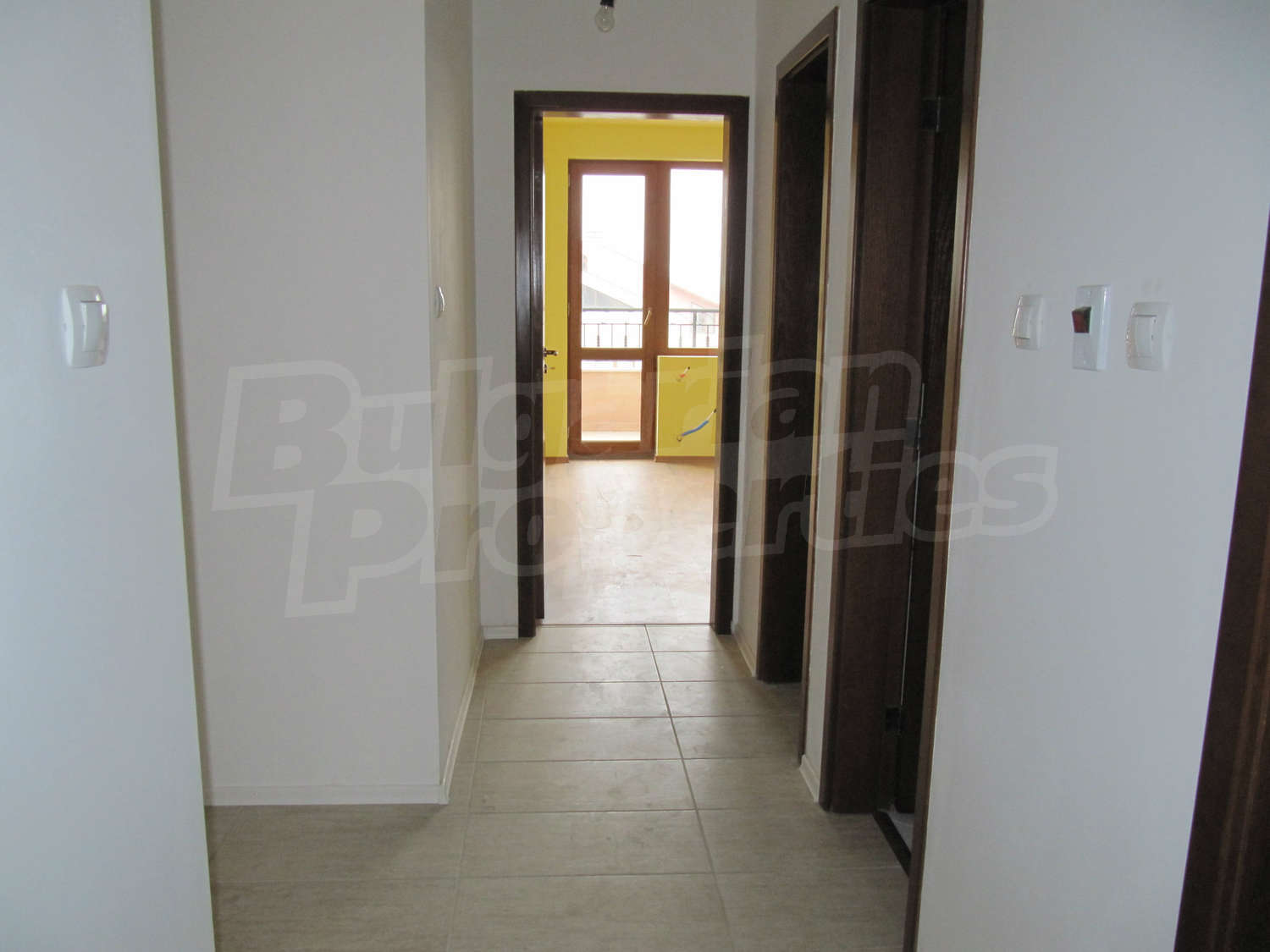 Gallery Picture 9