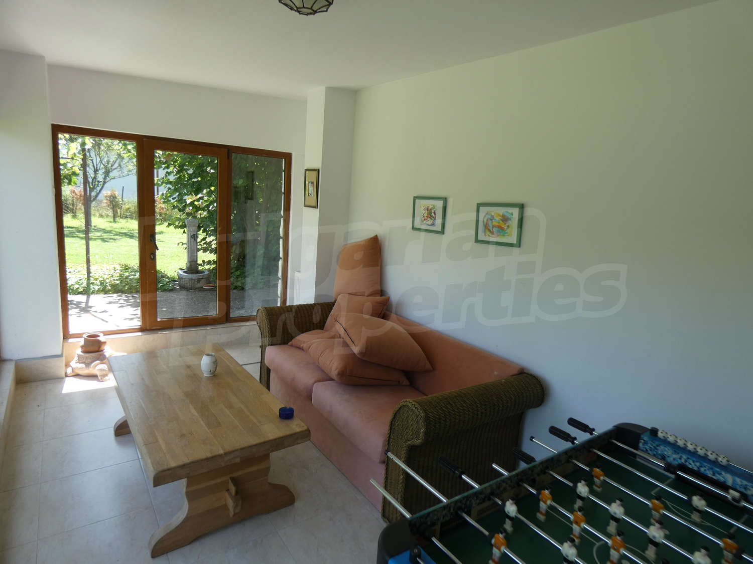 Gallery Picture 15