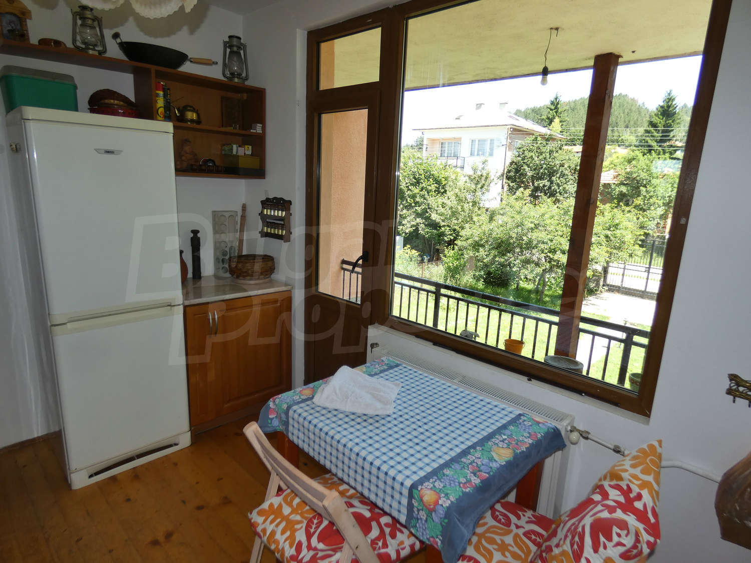 Gallery Picture 35