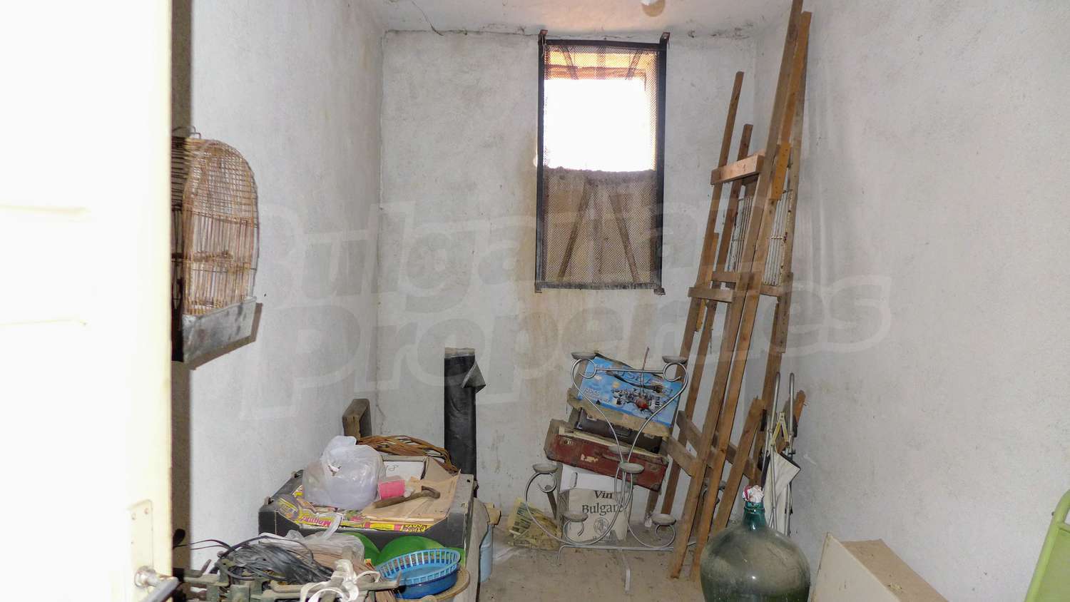 Gallery Picture 27