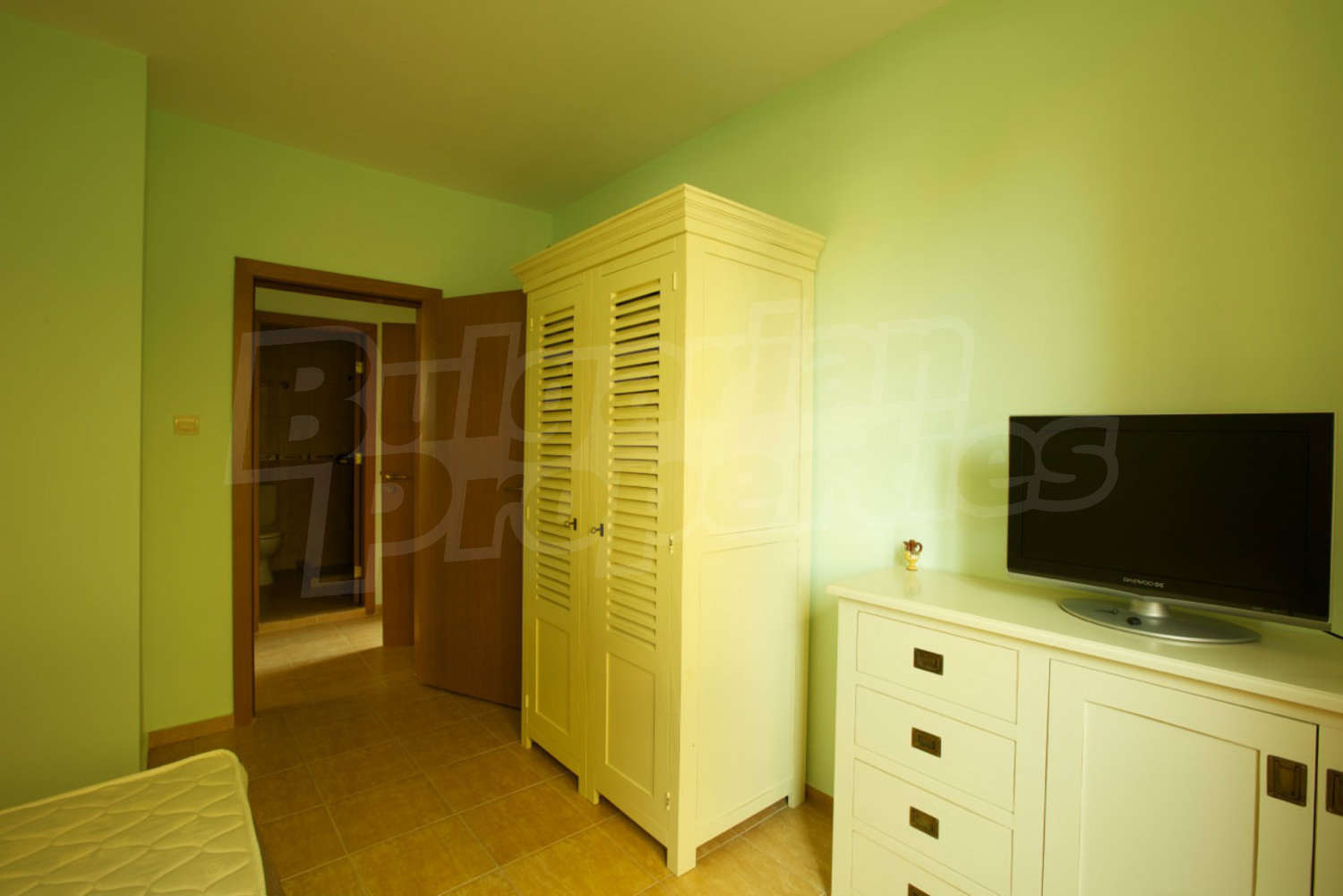 Gallery Picture 8