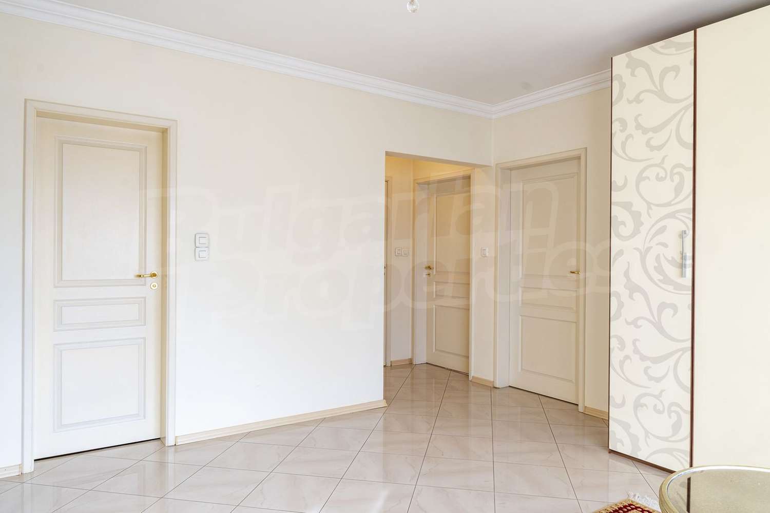 Gallery Picture 14