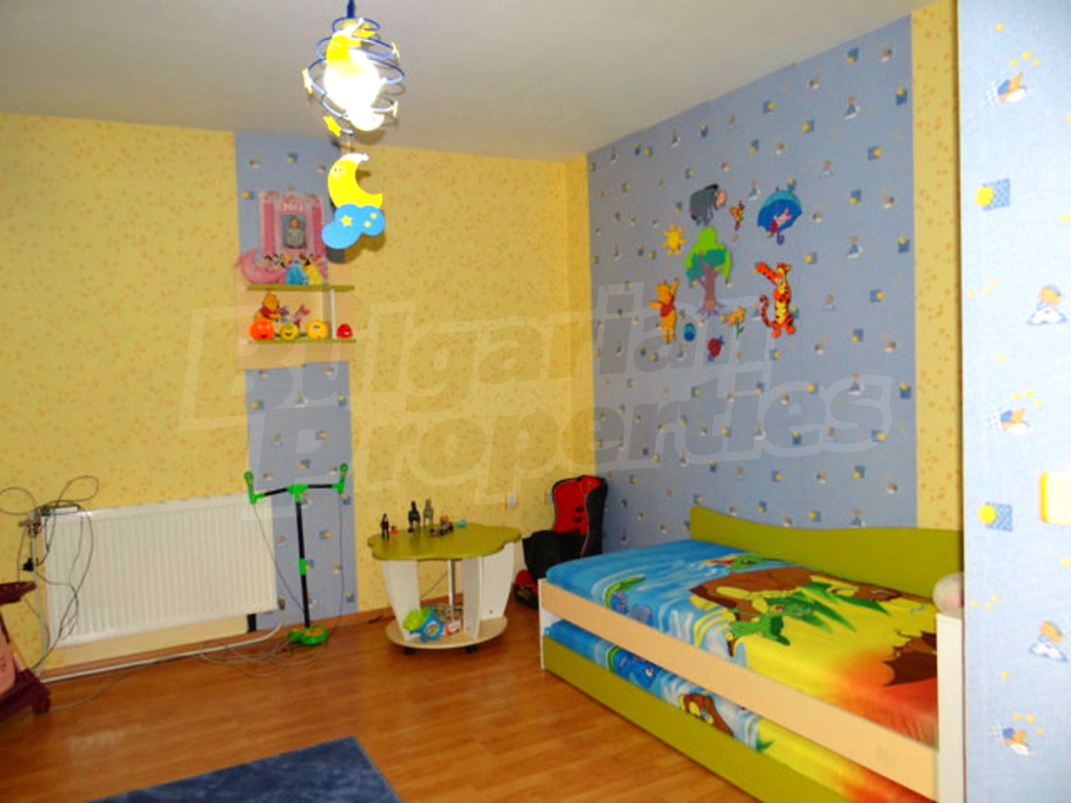 Gallery Picture 28