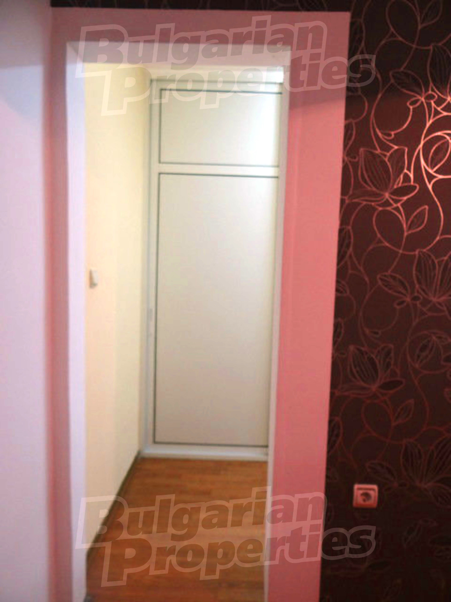 Gallery Picture 32