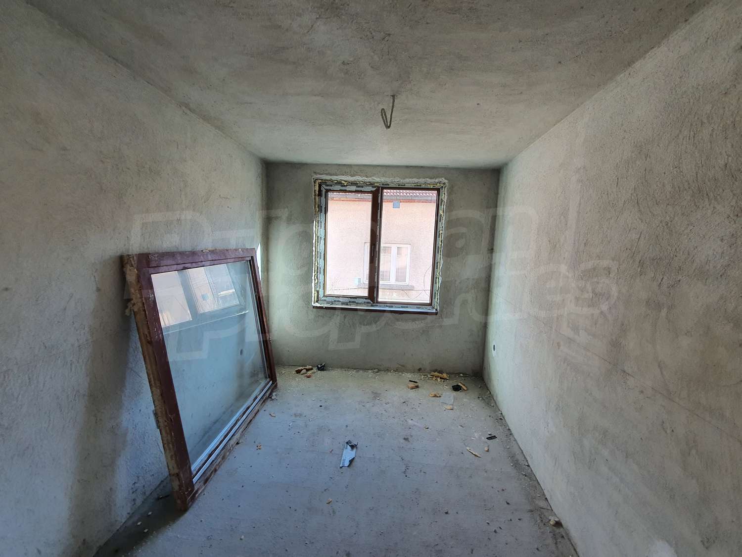 Gallery Picture 14