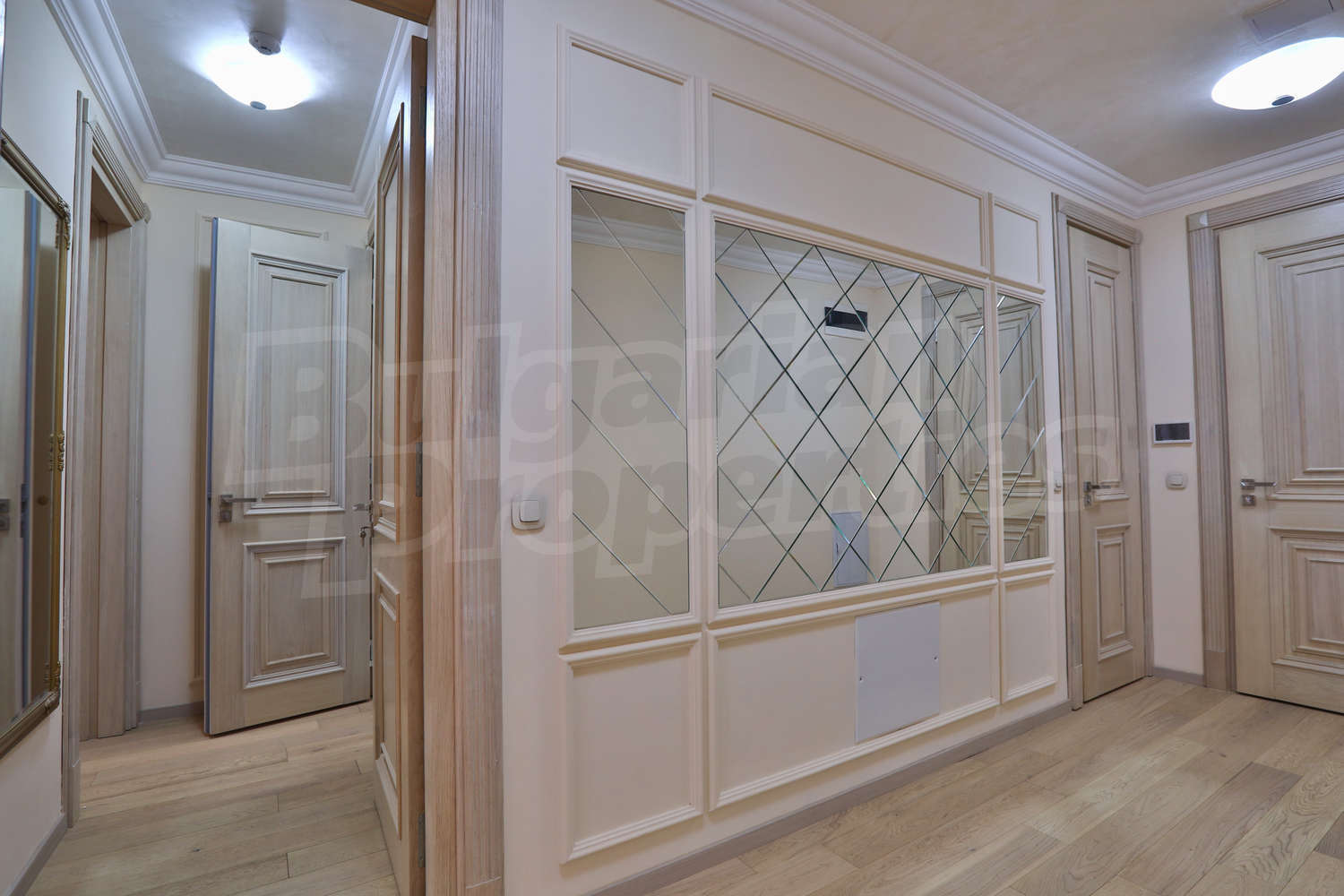 Gallery Picture 7