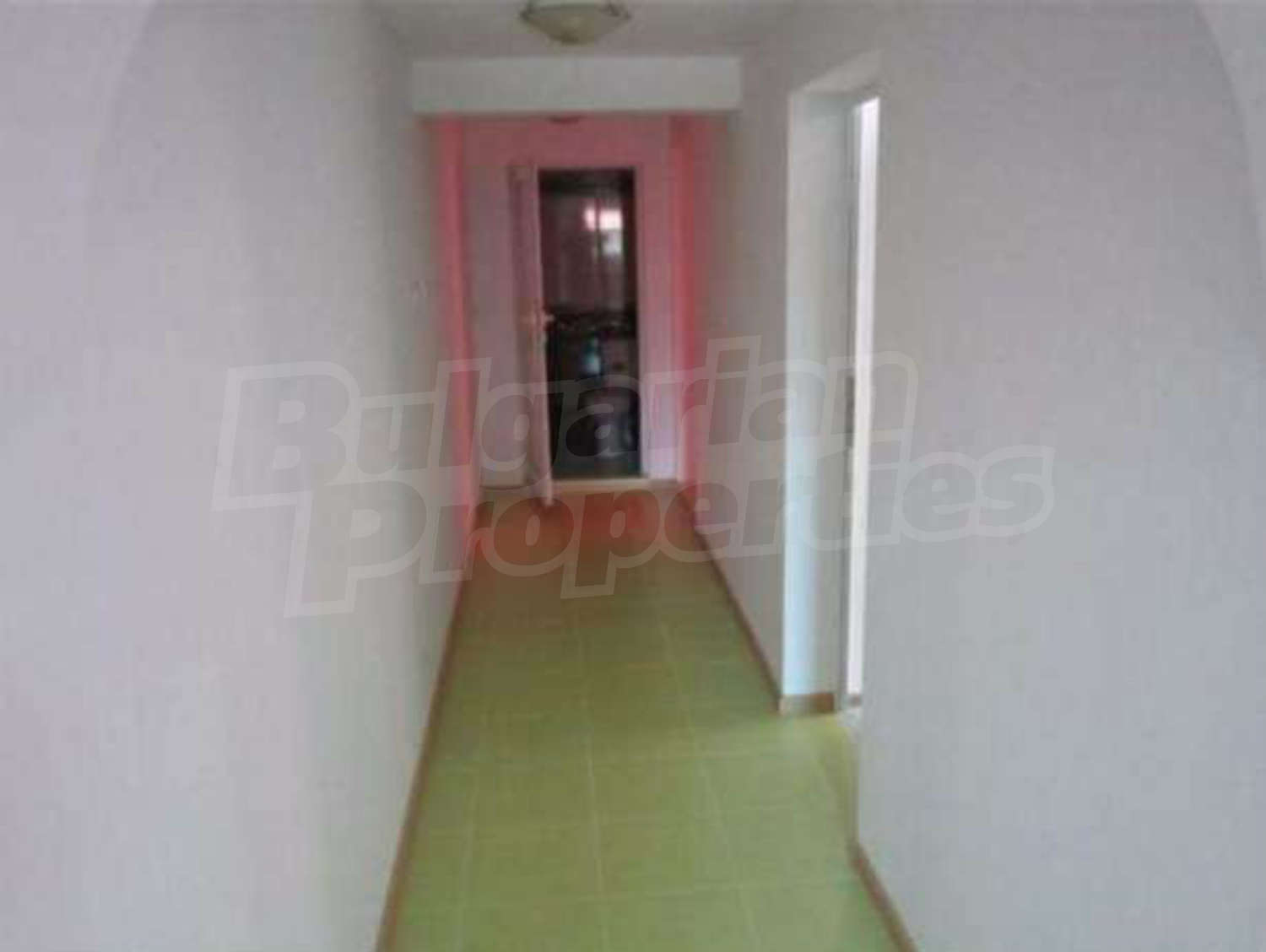 Gallery Picture 6