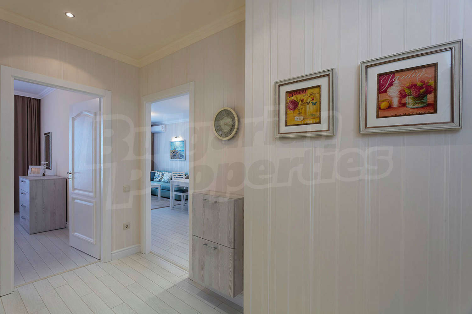 Gallery Picture 17