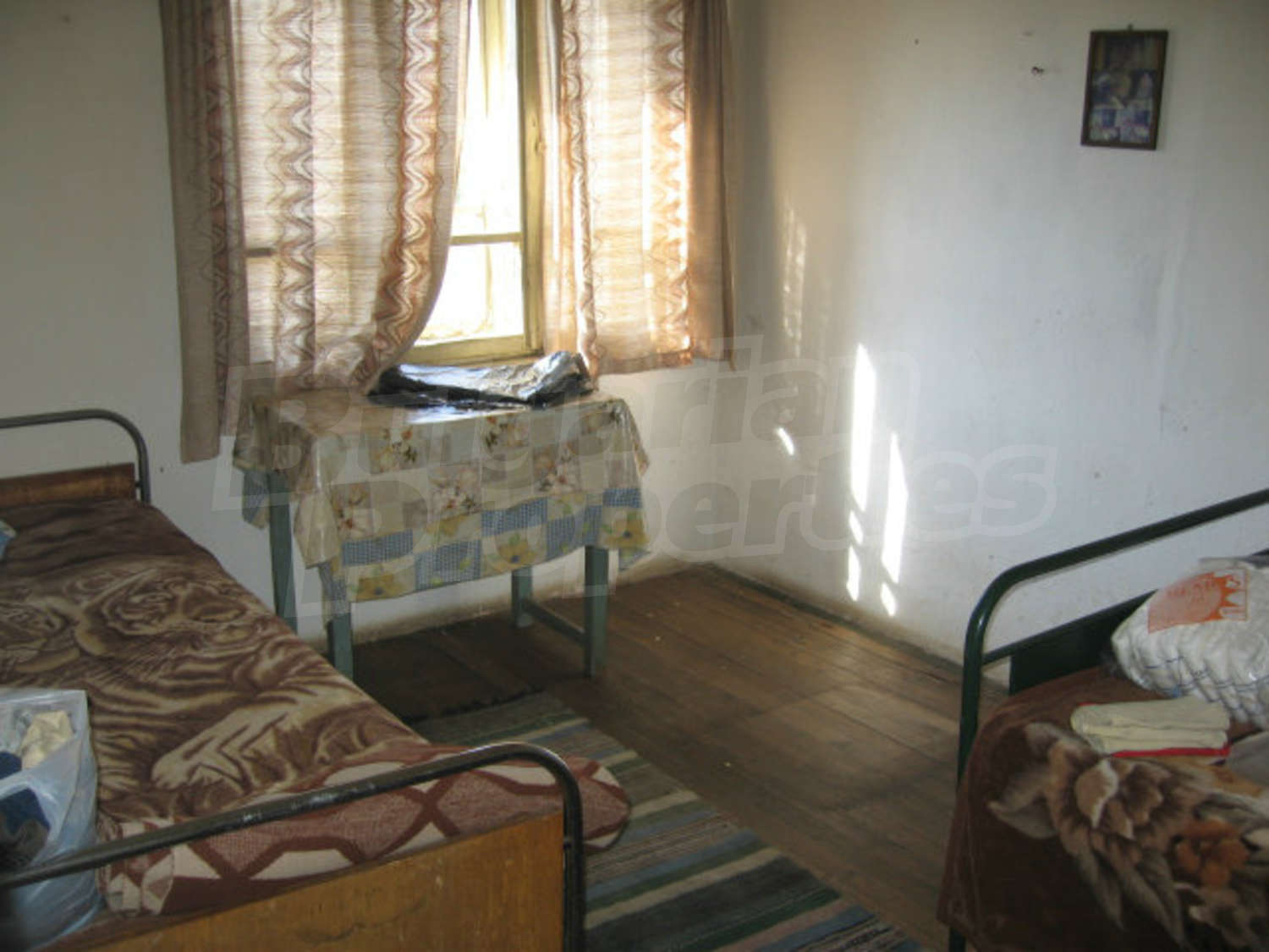 Gallery Picture 28