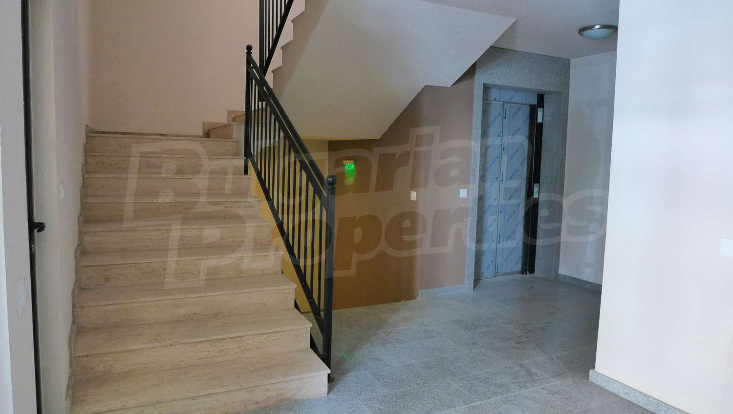 Gallery Picture 18