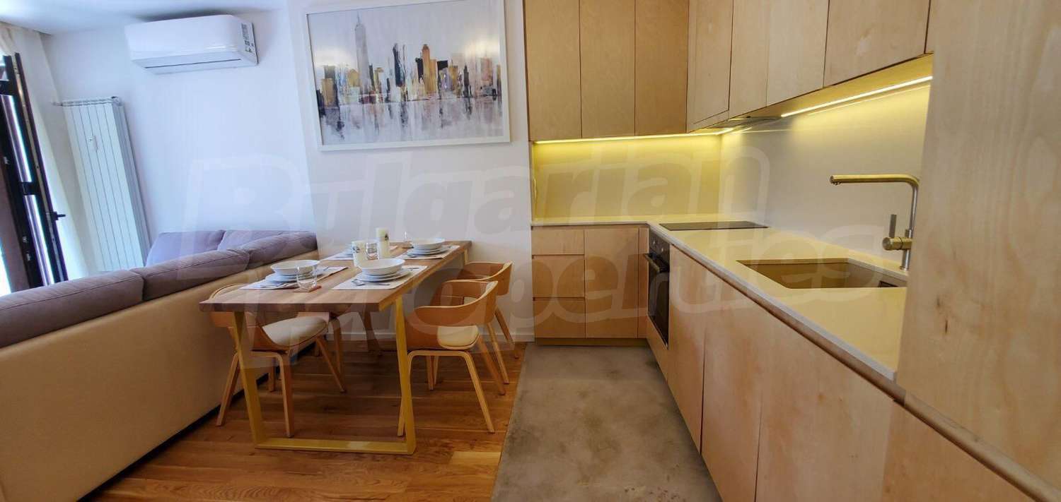 Gallery Picture 6
