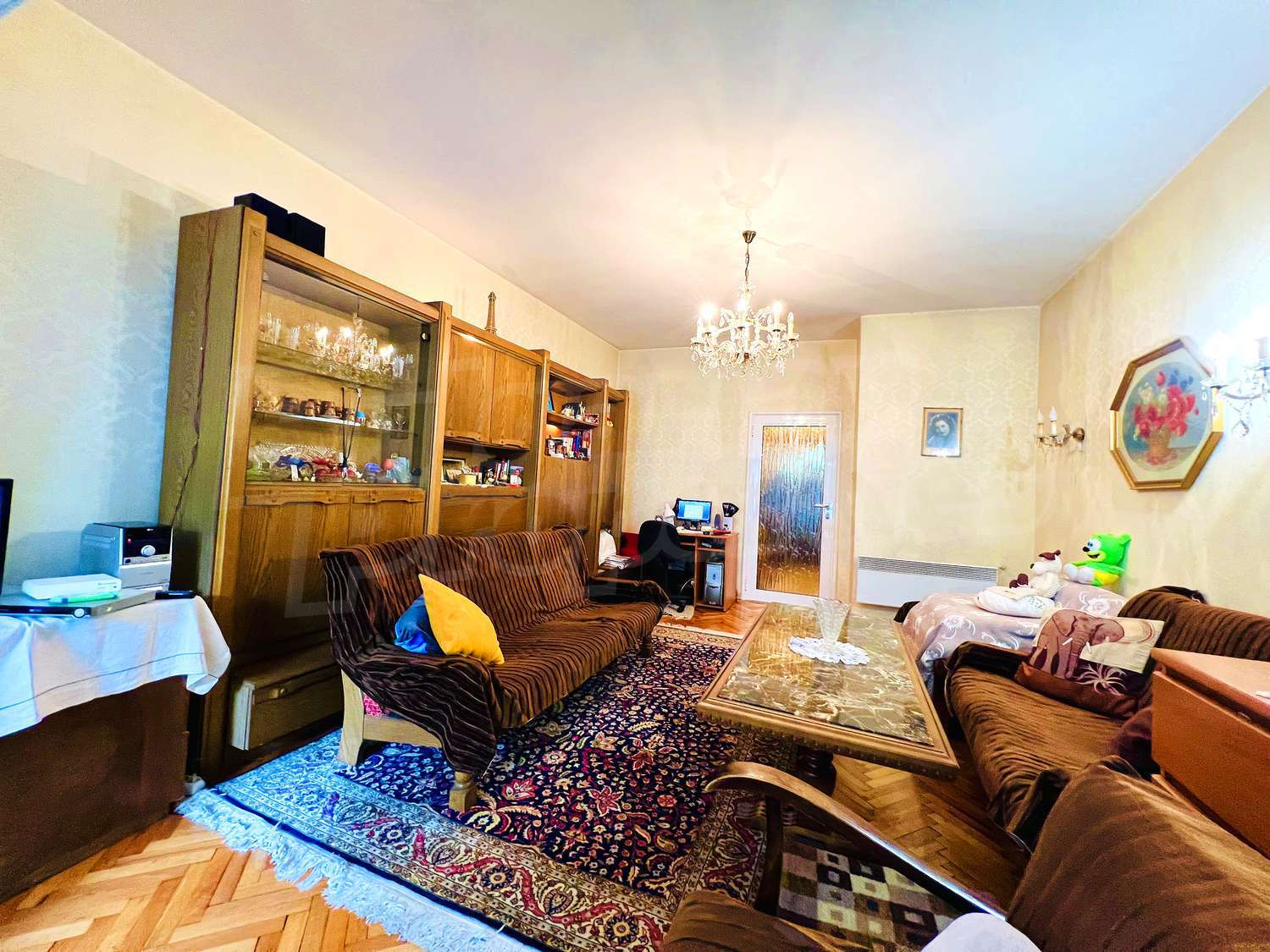 Gallery Picture 5