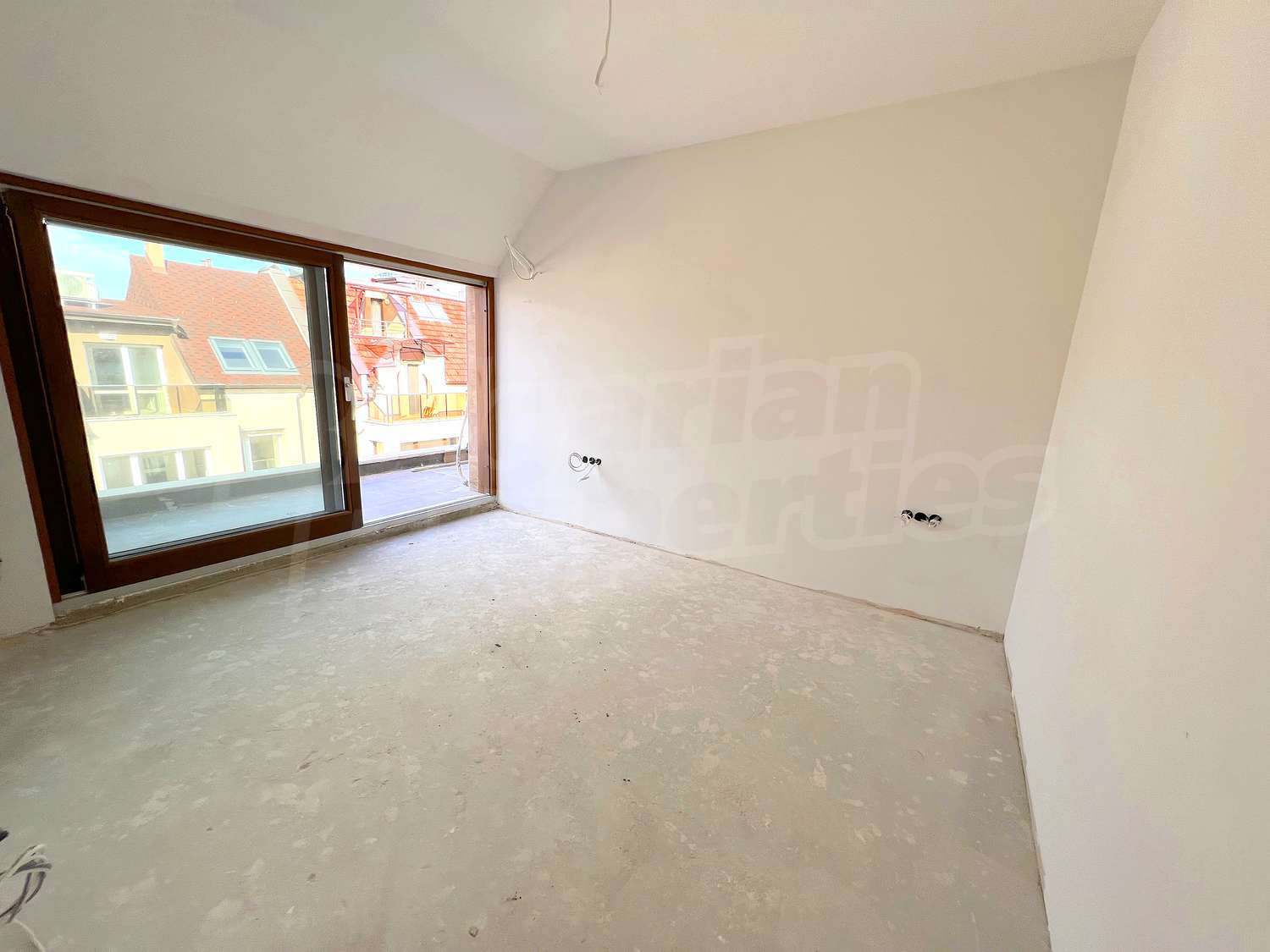 Gallery Picture 14