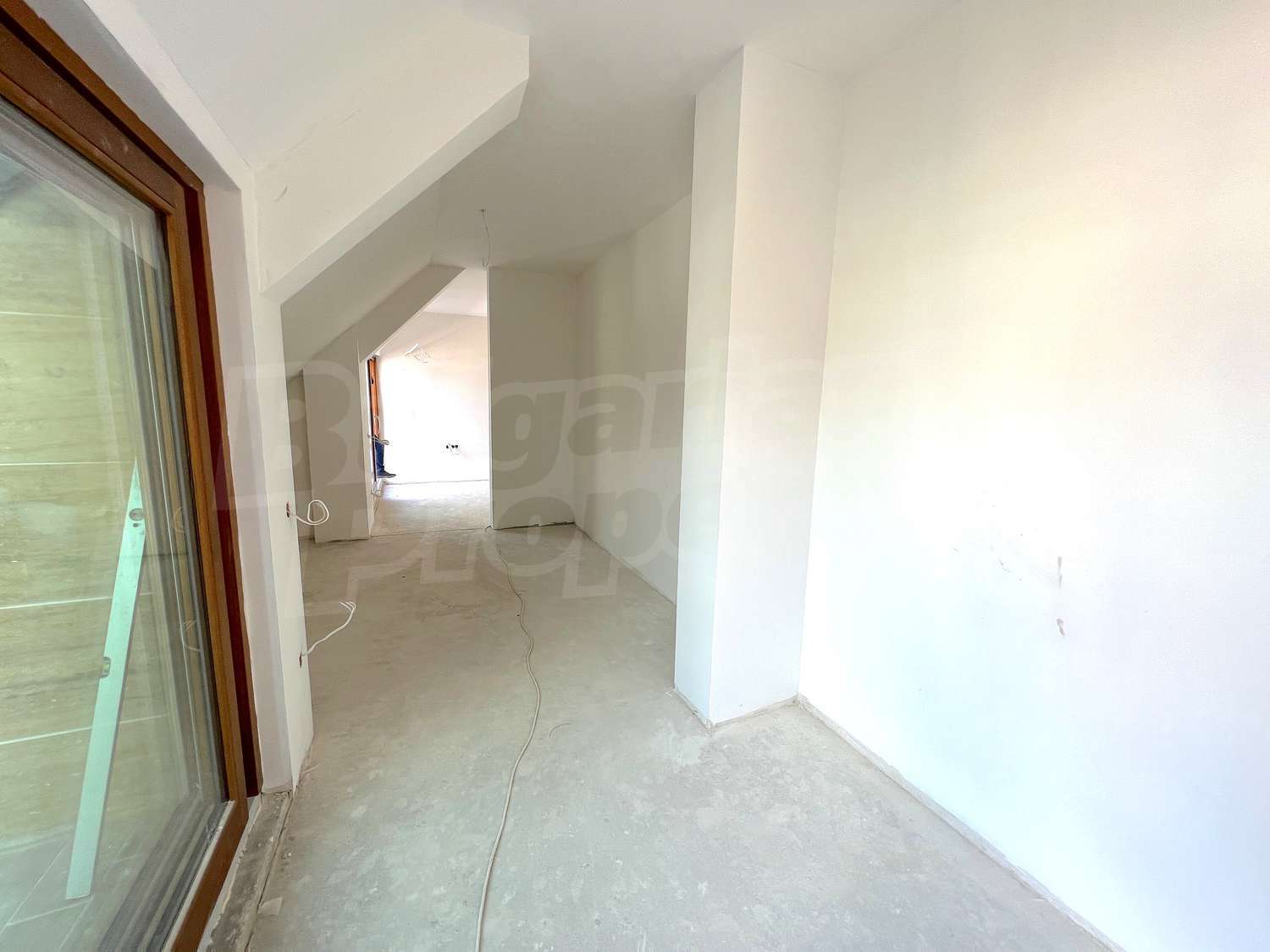 Gallery Picture 15