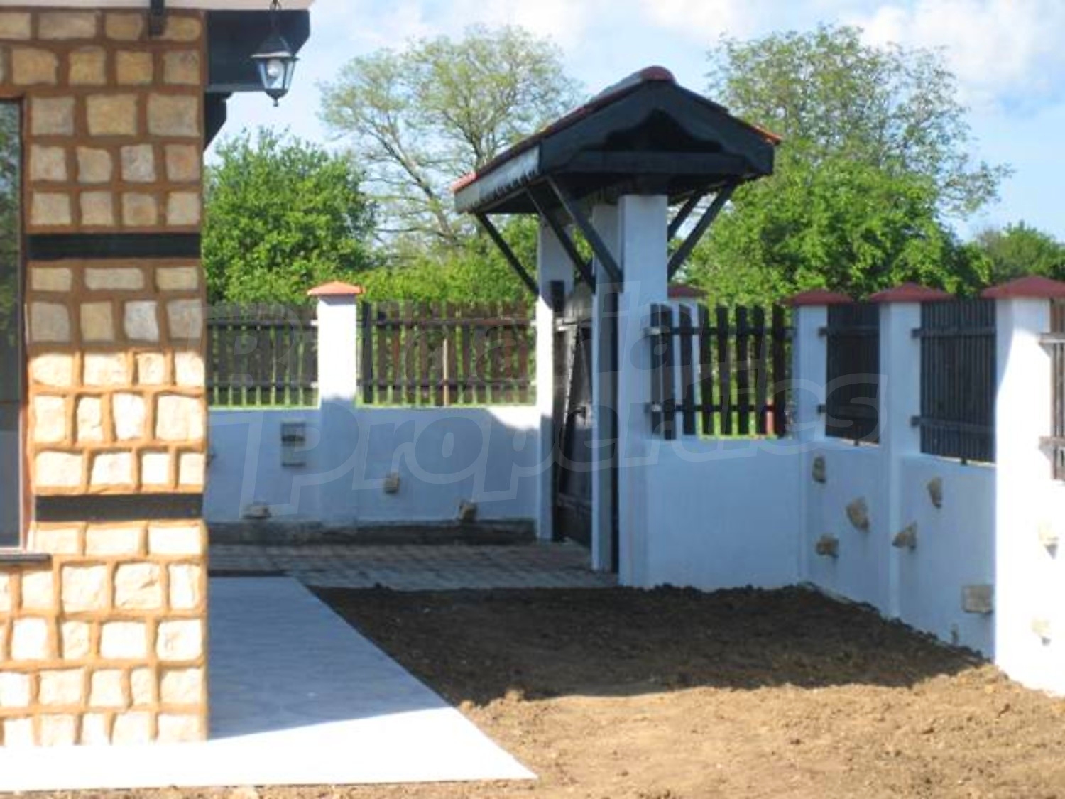Gallery Picture 13