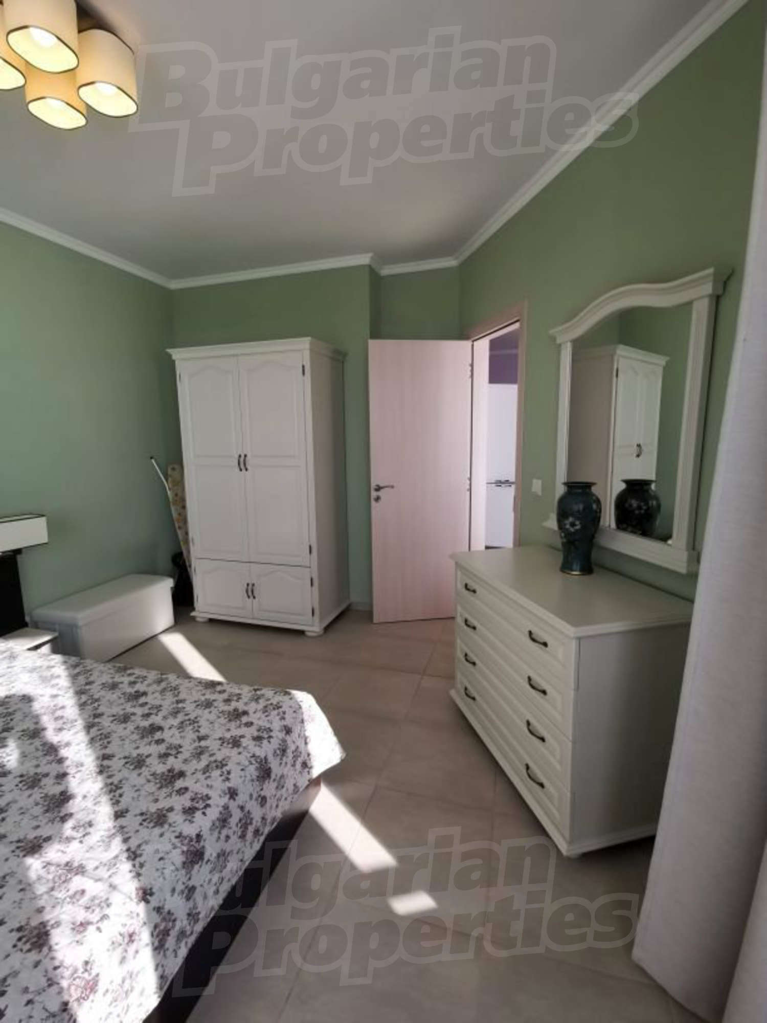 Gallery Picture 23