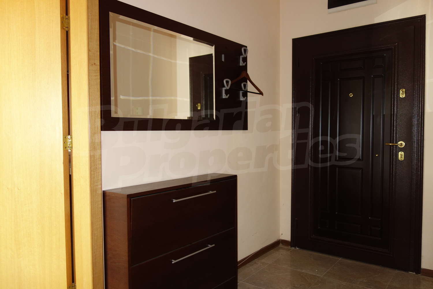 Gallery Picture 12