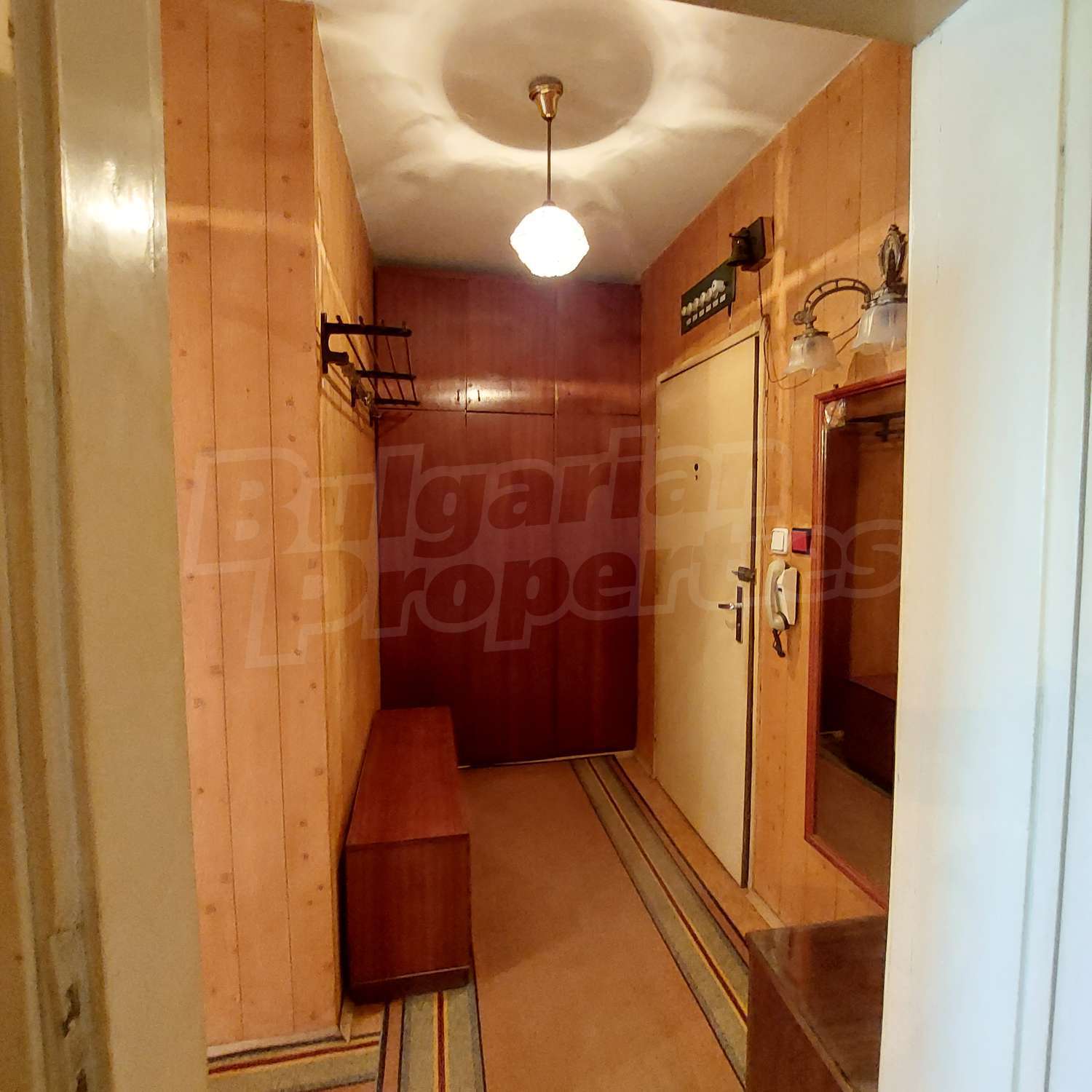 Gallery Picture 12